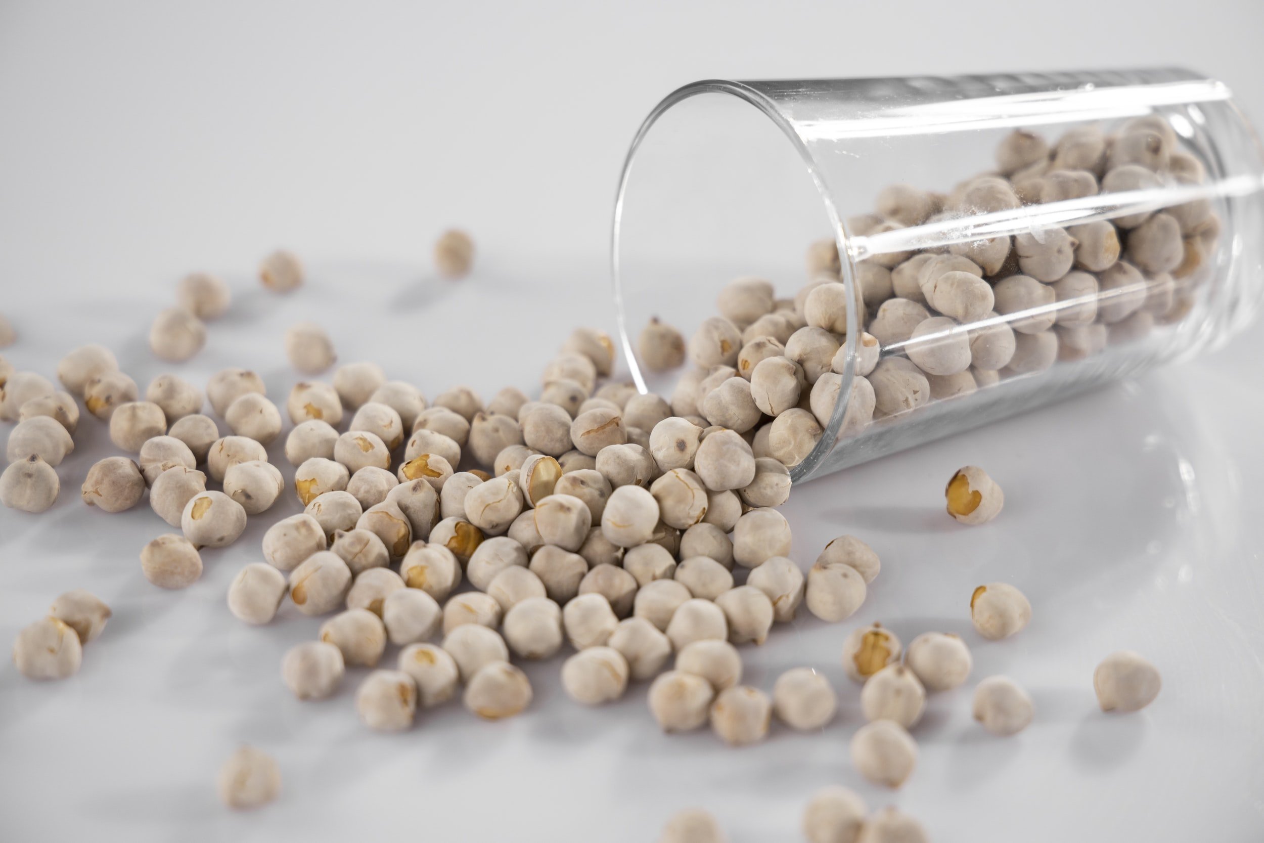 Baked Curry Chickpeas (“The New Popcorn)