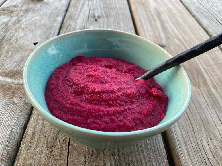 Beet &amp; Coconut Yogurt Dip