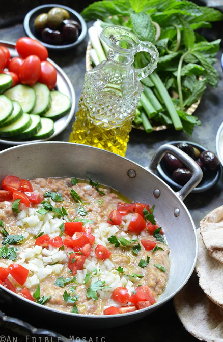 Foul Mudammas (Egyptian Mashed Fava Bean Dip)