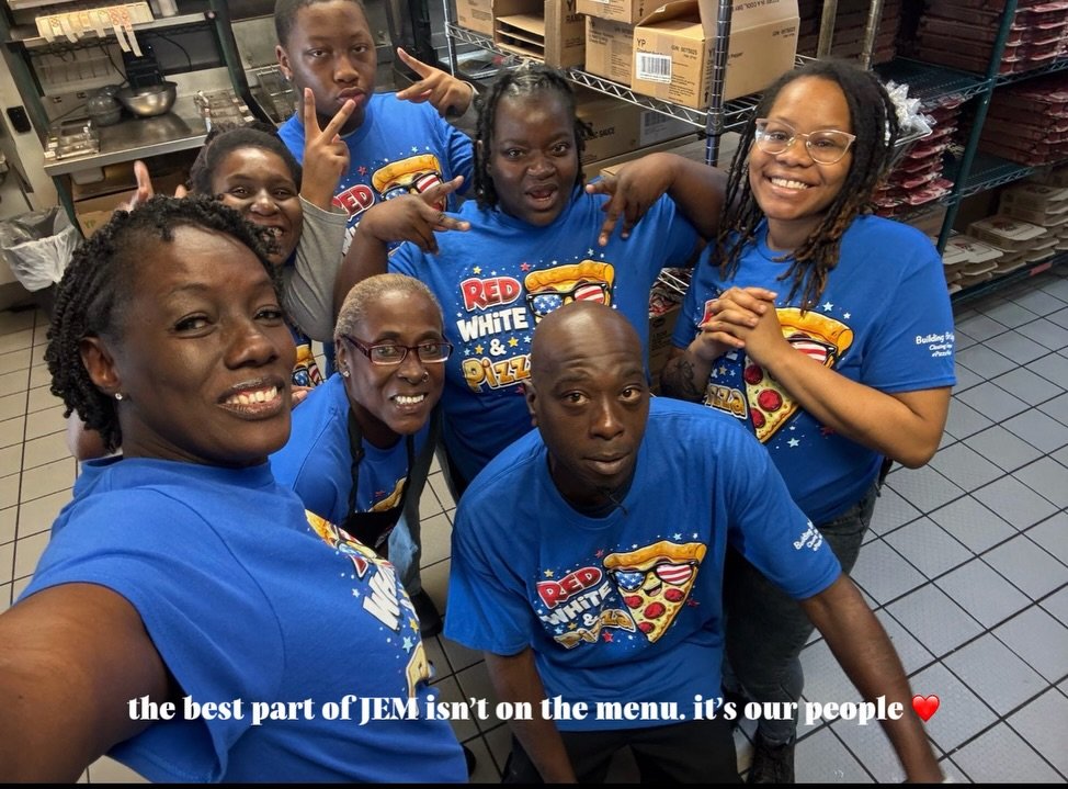 Good people make all the difference.

Here&rsquo;s a few moments from around our restaurants this week&mdash;from team recognition to celebrating wins and having a little fun along the way.

Thanks to every team member who shows up, works hard, and s