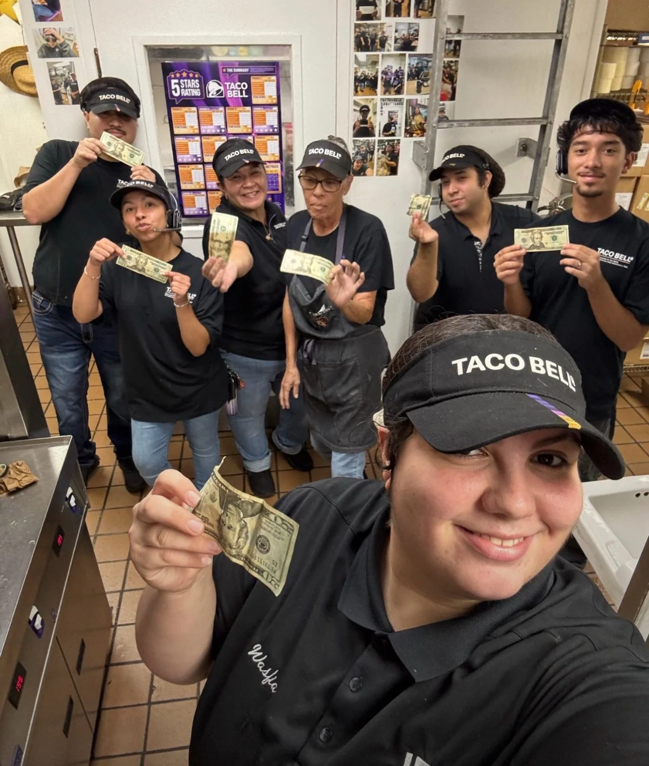Big order AND an even bigger tip&hellip; 💸

Alexa, play &ldquo;GIRLS.&rdquo; 🕺 #hainescity