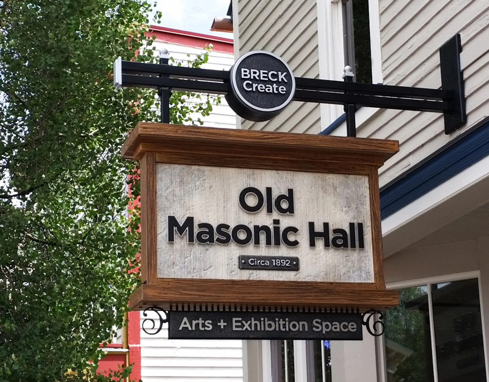 modern-rustic-3d-carved-sign-system-arts-district-02.jpg