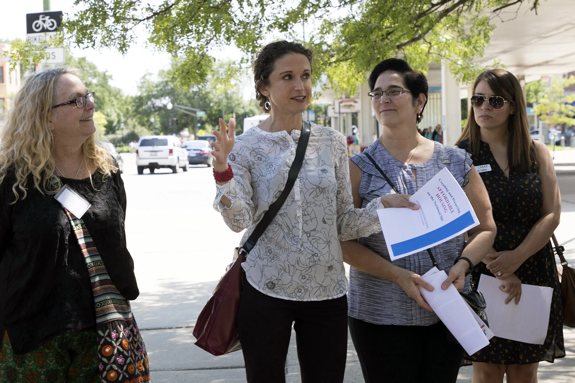 Trolley Tour Highlights Chicago’s Housing Woes On The Northwest Side