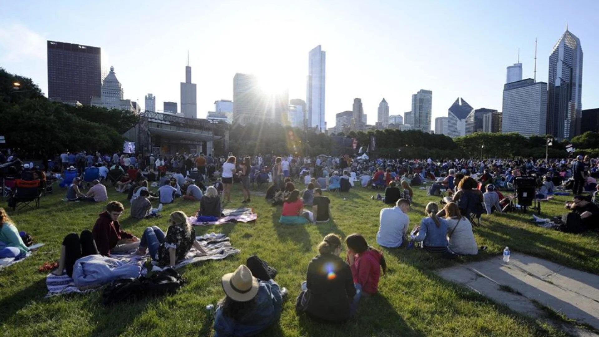 Use Canceled Blues Fest, House Fest Money To Help Chicagoans With Rent, Mortgage Payments, Aldermen Propose
