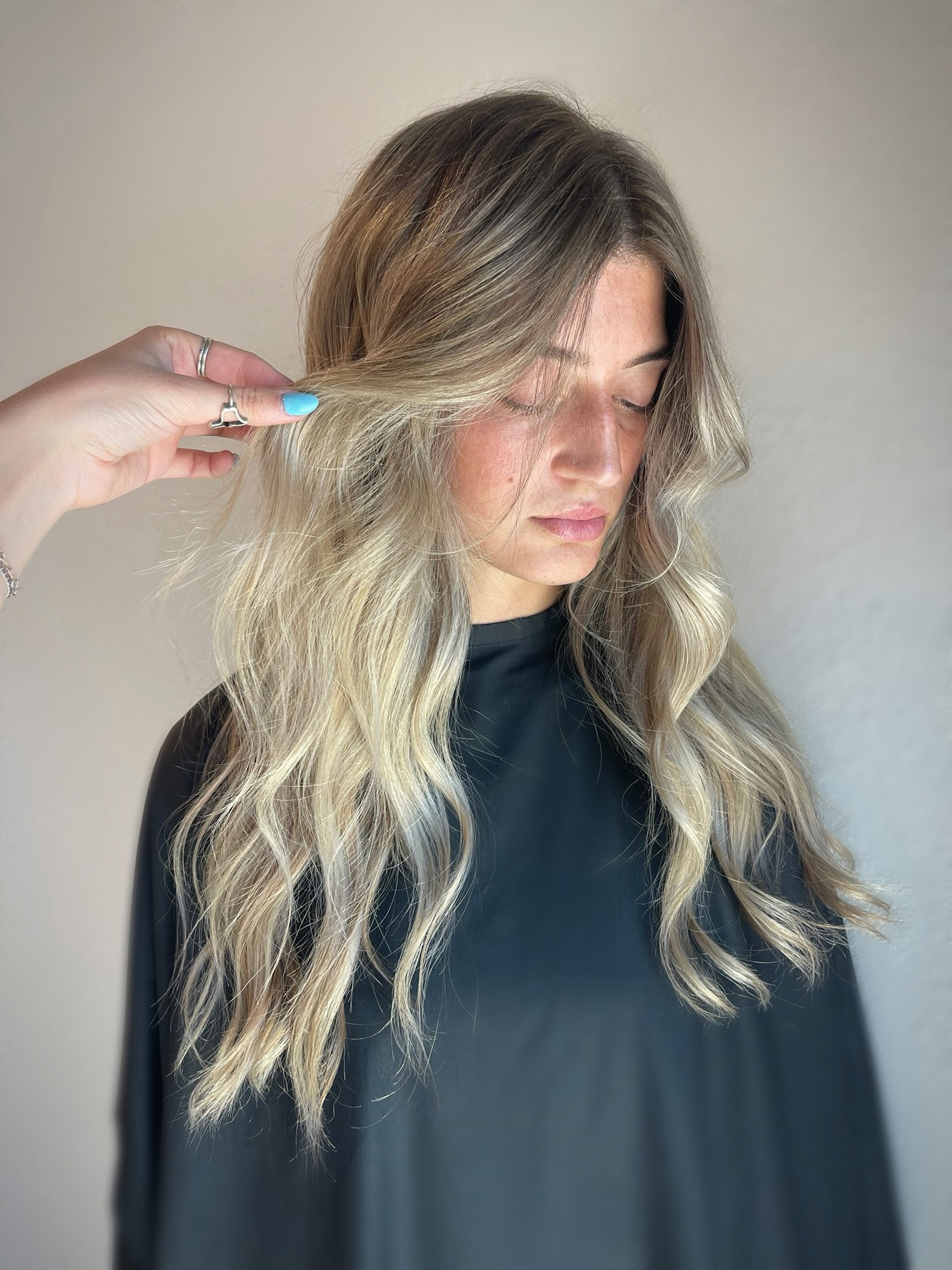 The blonde you&rsquo;ll love today, tomorrow, and 10 weeks from now ✨🤍