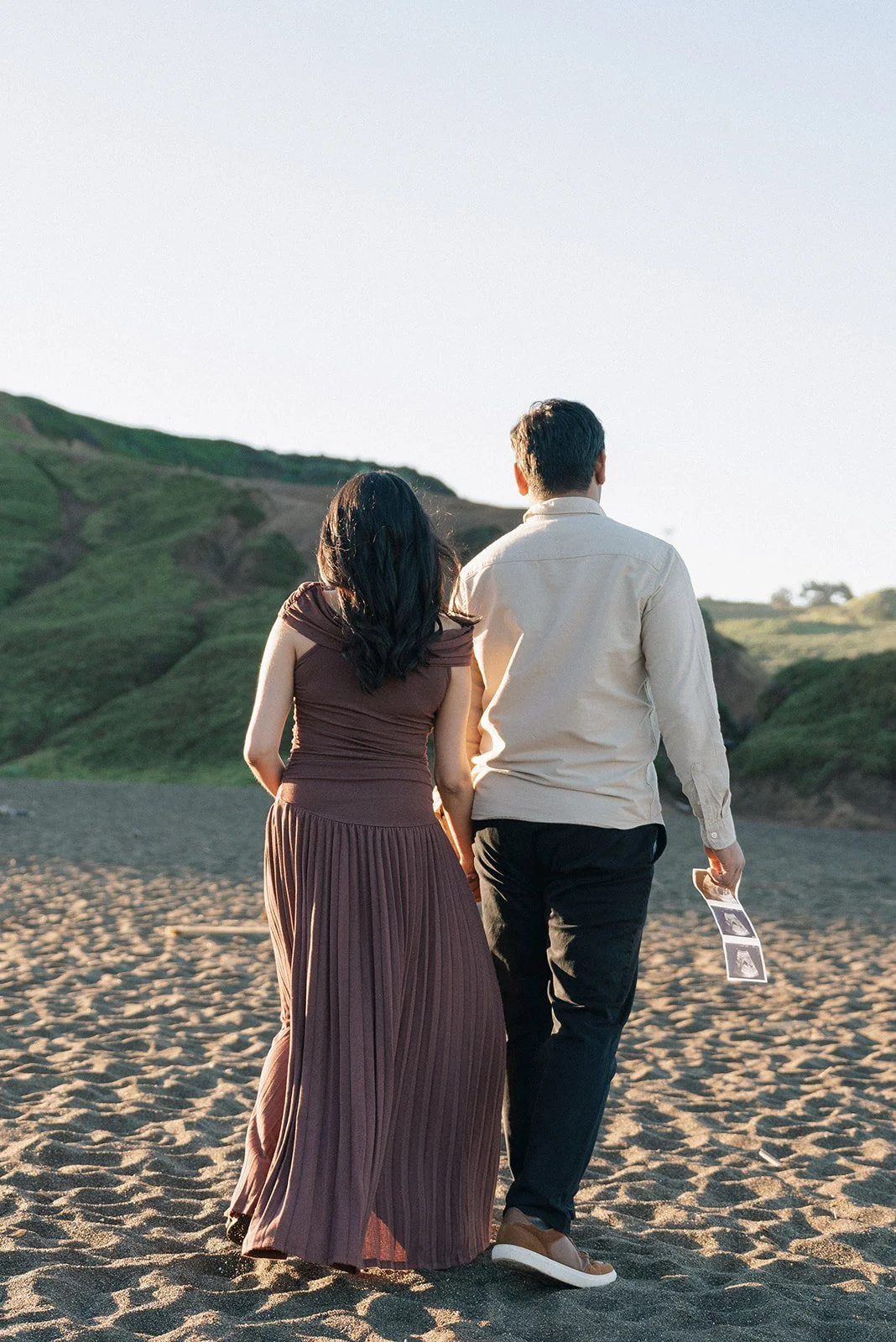 Rodeo Beach, San Francisco Maternity Photoshoot