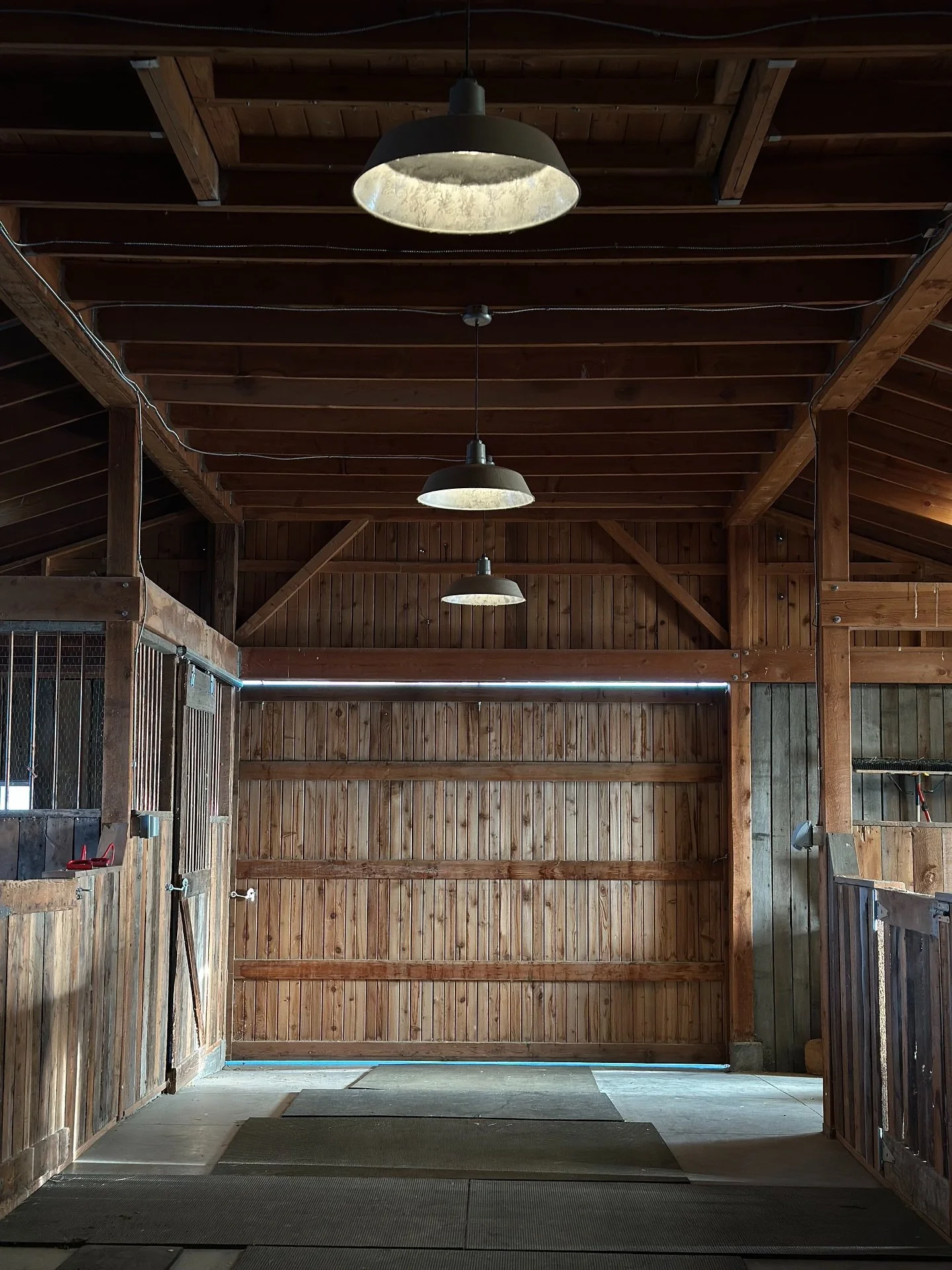 Behind the scenes at one of our favorite renovation projects🐴✨

The best part of a shoot day isn&rsquo;t just capturing the architecture or the angles. It&rsquo;s catching the life that fills these spaces, the quiet connection between homeowners and