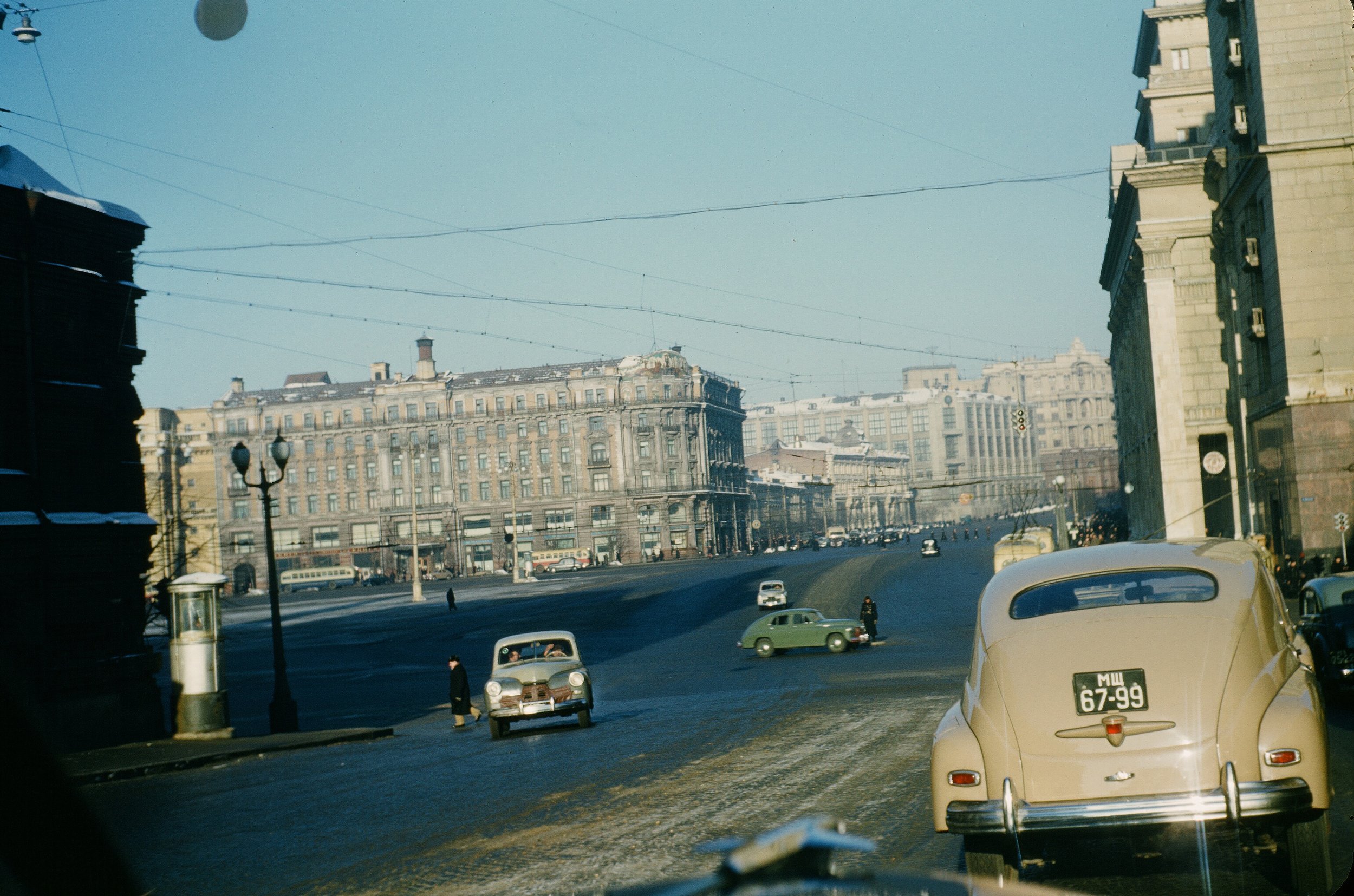 М времени 50 в москве. Москва СССР улица Горького 1950-е. Москва в 50-е годы.