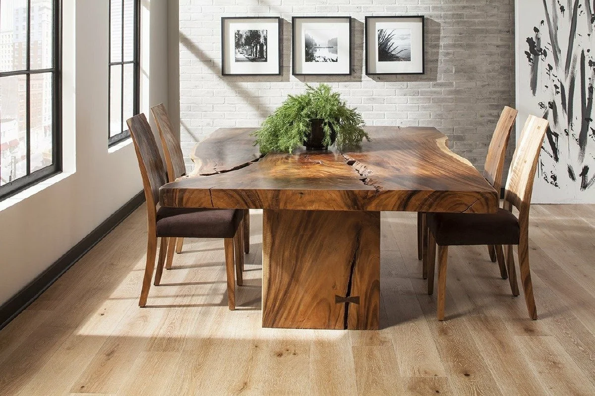 Dining8.jpg