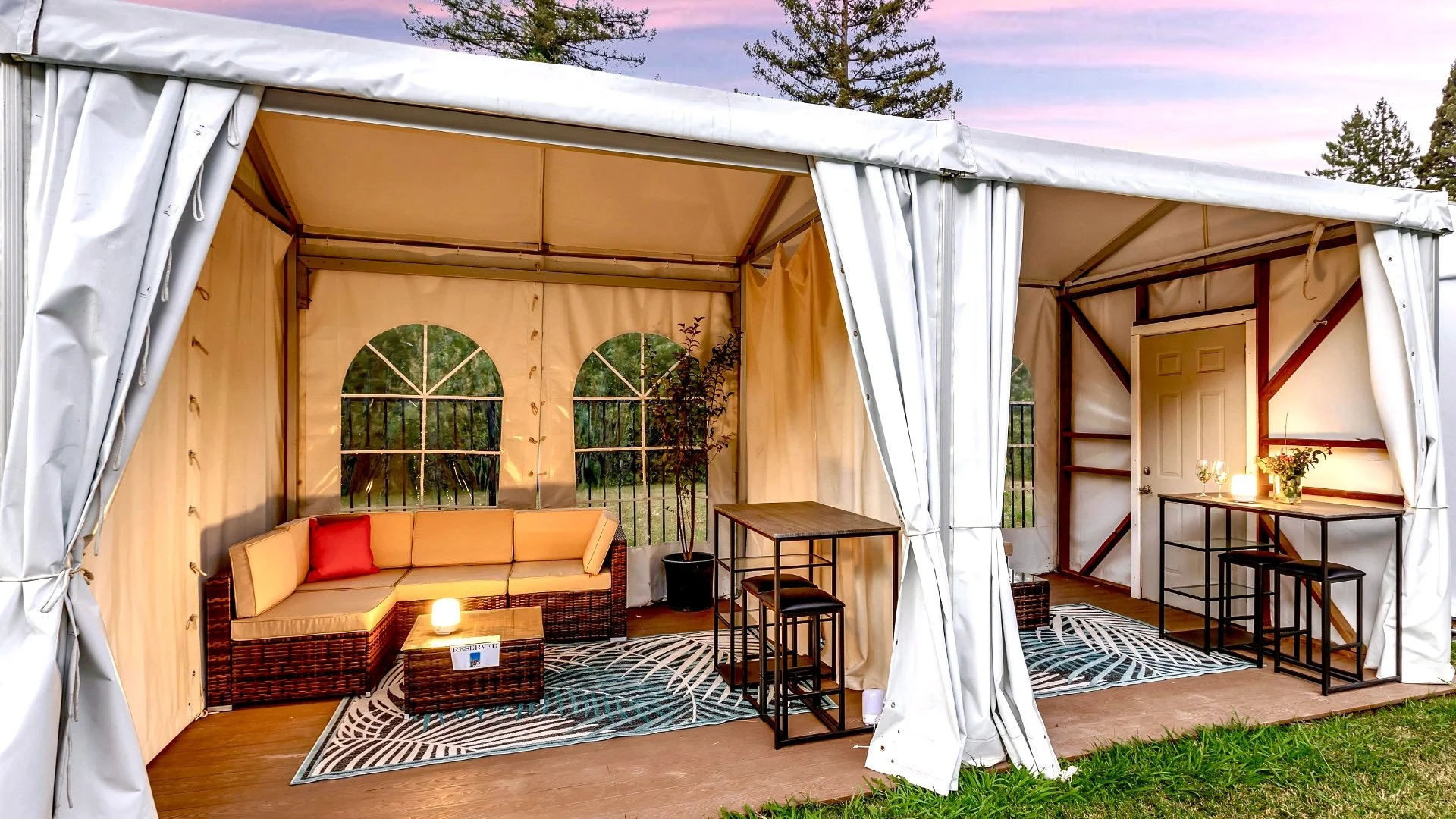 Cabbanas HORIZONTAL.jpeg