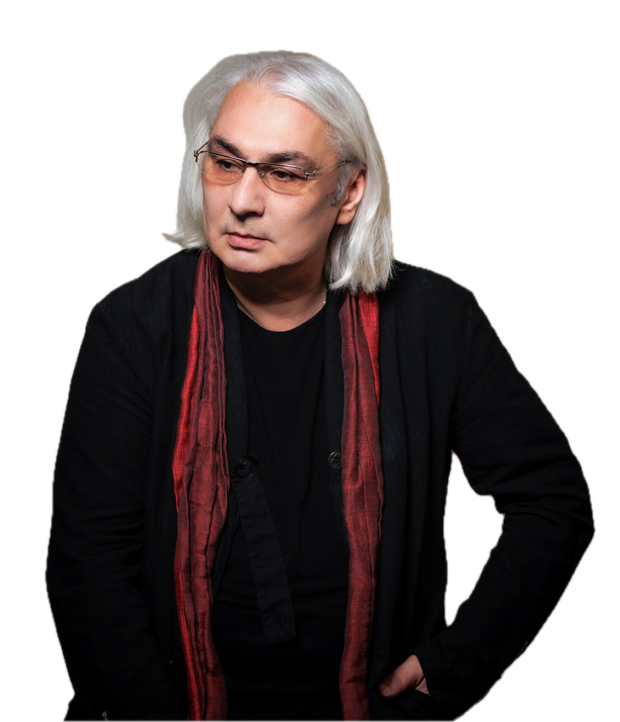 Oleg-Shmelev-embed.jpg copy.png