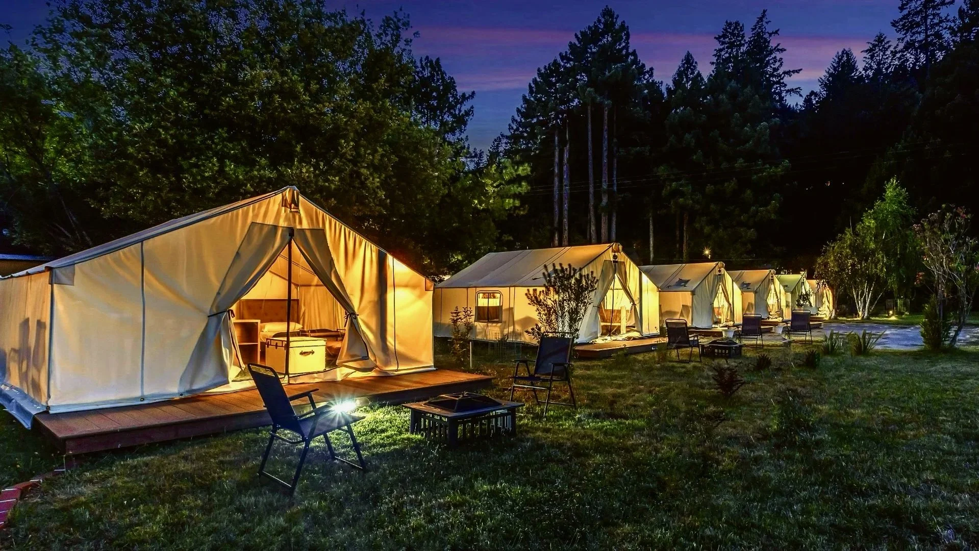 Surrey Resort redwoods and glamping tents
