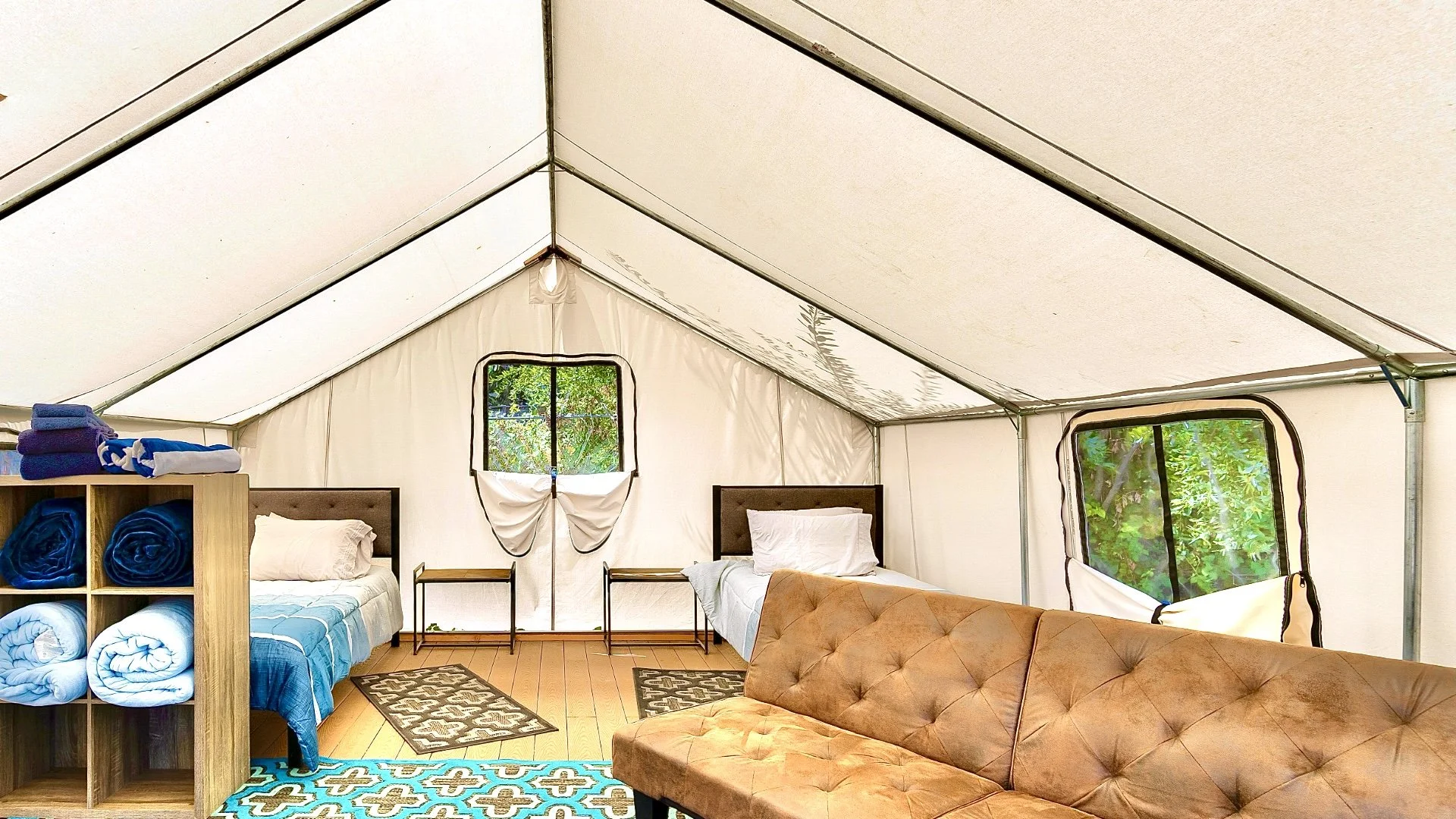 Tent 9 HORIZONTAL.jpeg