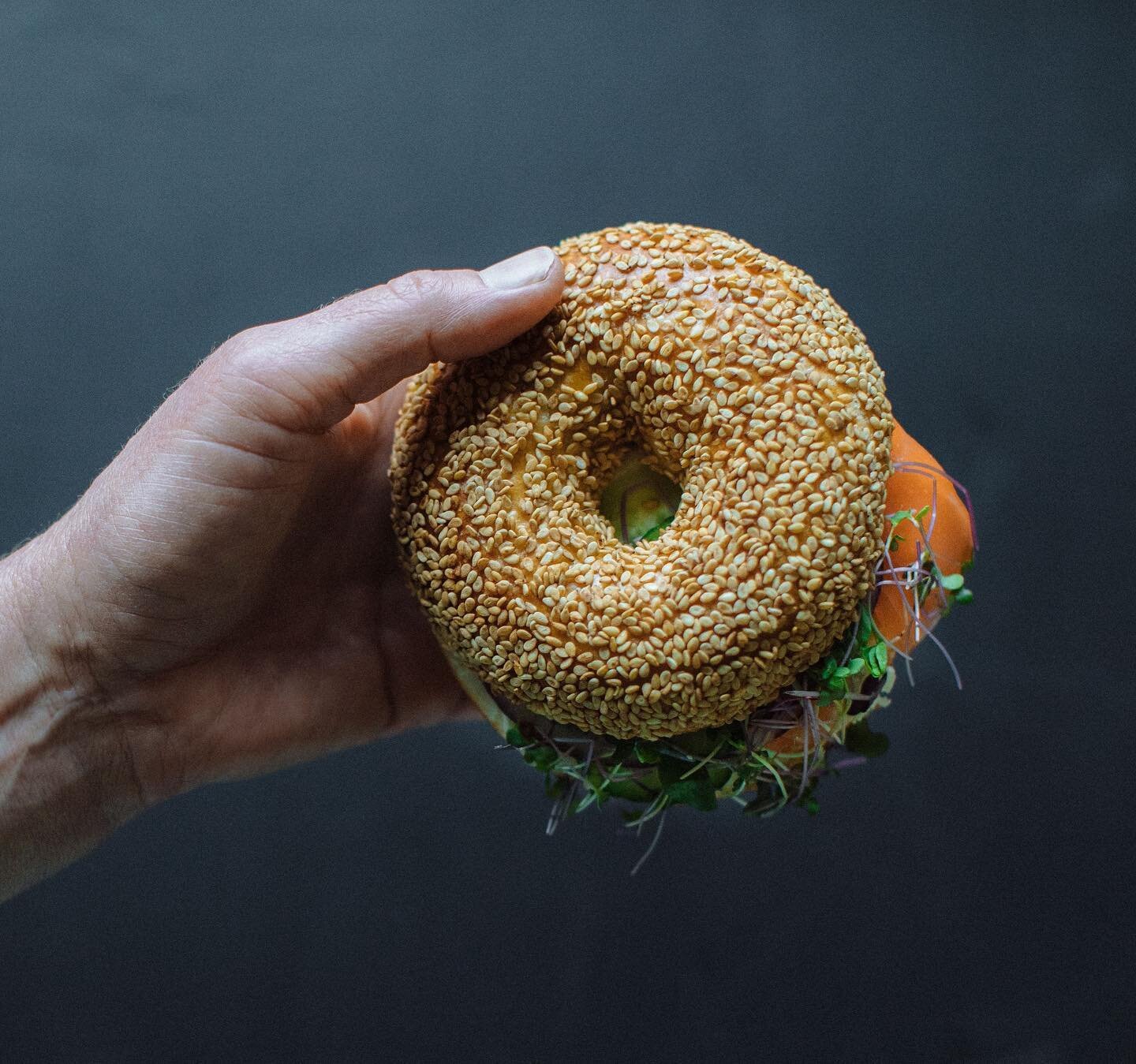 Bagels are back @morningtide.shop on 3rd Thursday&rsquo;s of the month! 💥
This Thursday 4/21, we&rsquo;ll be there 10-2 (or til sold out), with fresh, sourdough bagels, schmears, full menu, rugelach and matzah bark. 
Pre-order is now open for everyt
