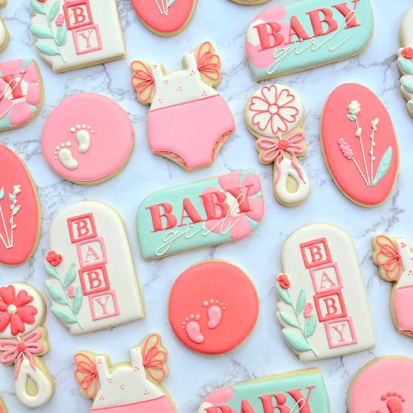 The sweetest little girl baby shower set!
.
.
.
#homemade #baking #sugarcookies #royalicing  #cookies #cookiesofinstagram #decoratedcookies #dessertsofig #cookiesofig #edibleart #weddingcookies #birthdaycookies #bridalshowercookies #babyshowercookies