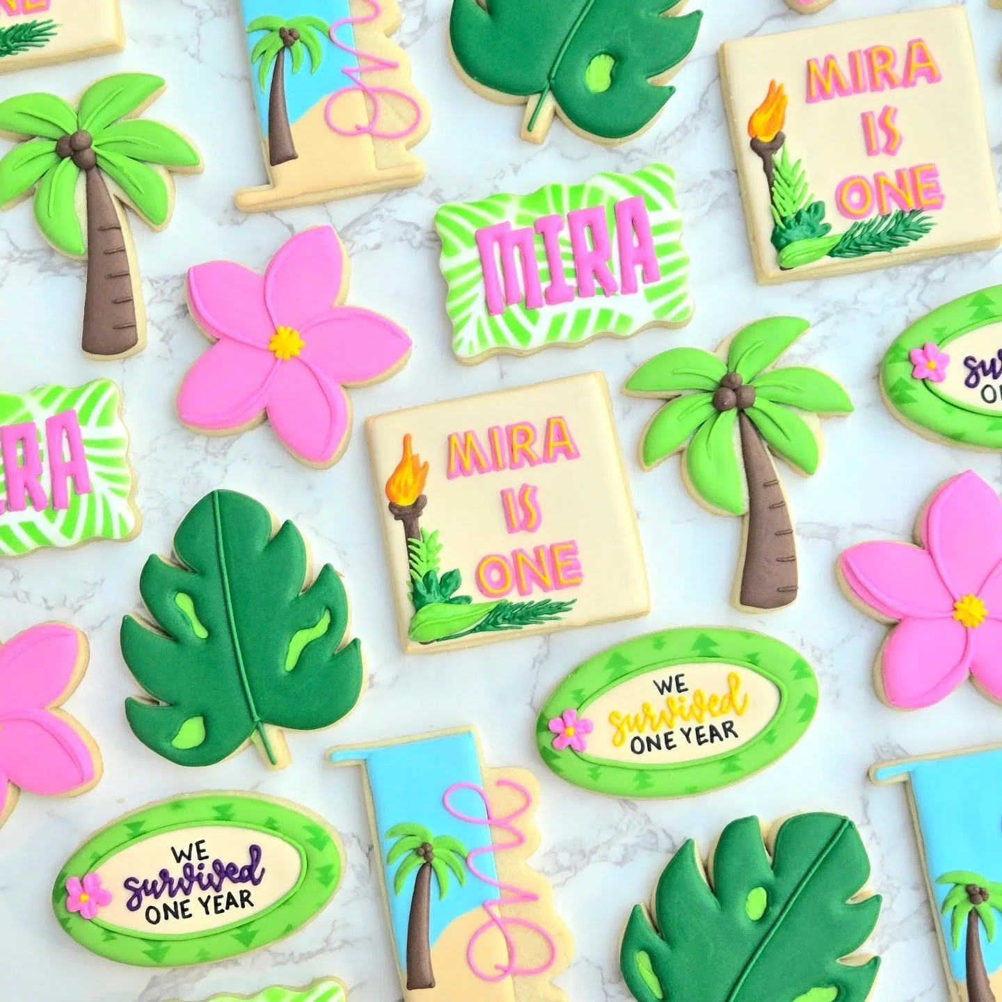 What a great one-year-old birthday theme for parents with a fun sense of humor 😂
.
.
.
#homemade #baking #sugarcookies #royalicing  #cookies #cookiesofinstagram #decoratedcookies #dessertsofig #cookiesofig #edibleart #weddingcookies #birthdaycookies