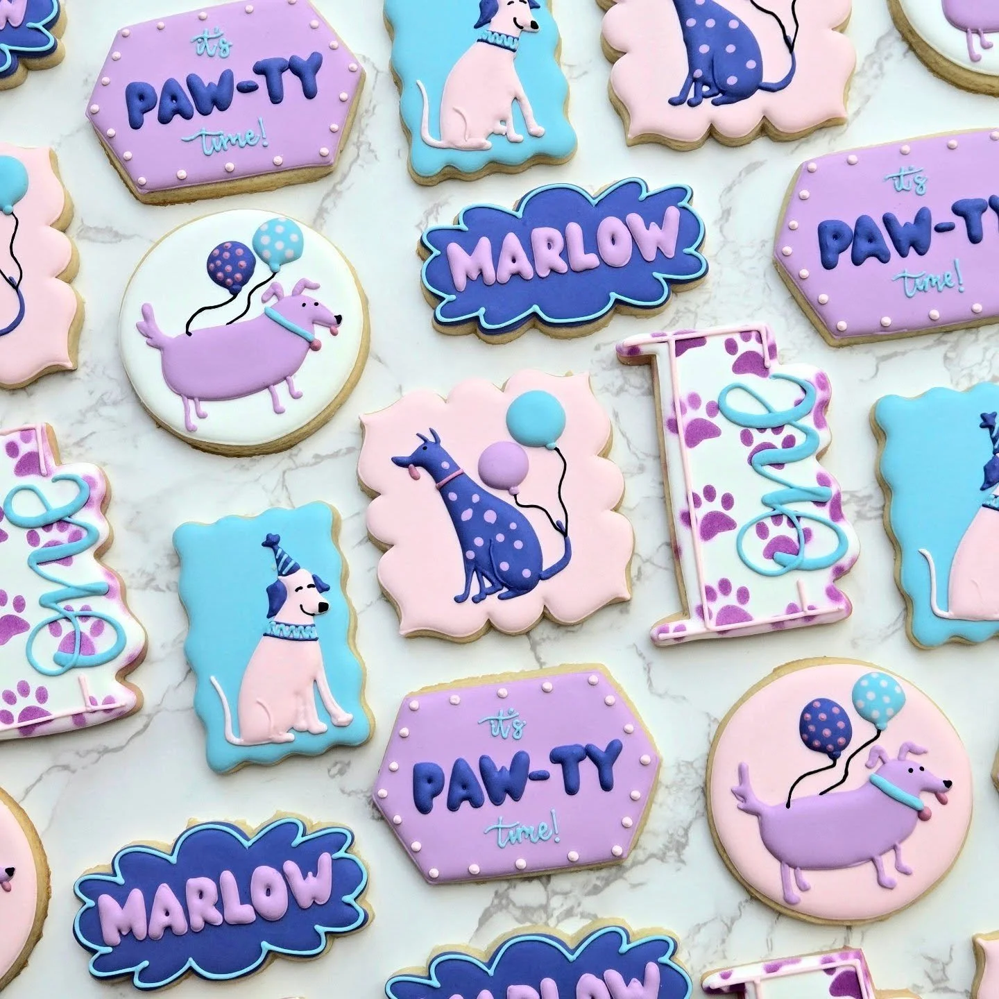 These paw-ty dogs were too cute not to share right away! 🐾
.
.
.
#homemade #baking #sugarcookies #royalicing  #cookies #cookiesofinstagram #decoratedcookies #dessertsofig #cookiesofig #edibleart #weddingcookies #birthdaycookies #bridalshowercookies 