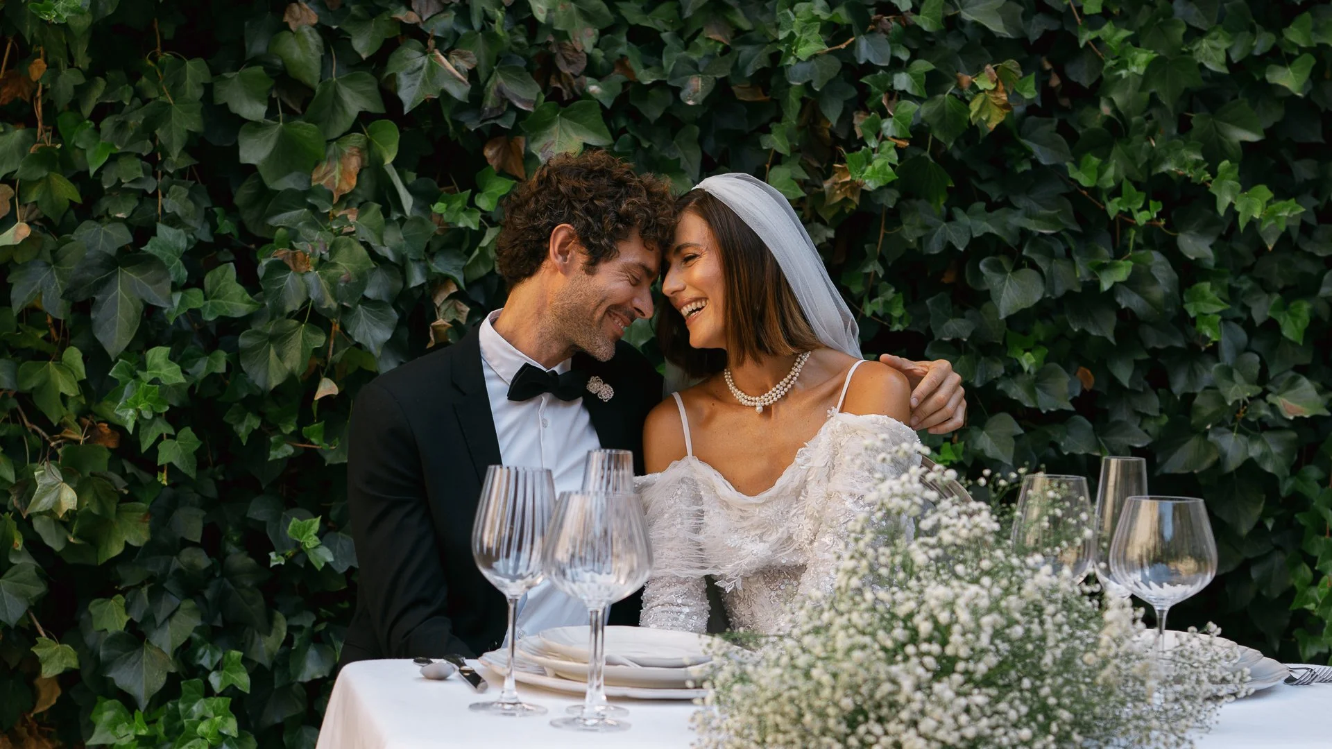 Explore Timeless Ivory’s European wedding editorials, photographed across iconic destinations in collaboration with international wedding creatives. Perth & Sydney based.
