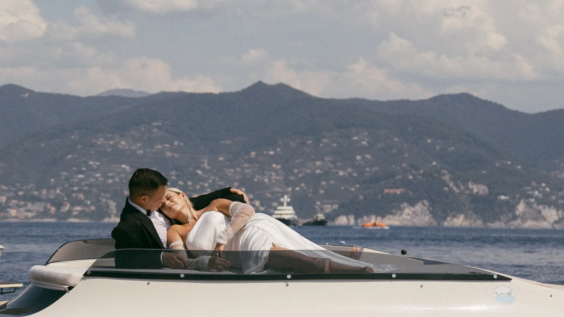 Explore Timeless Ivory’s European wedding editorials, photographed across iconic destinations in collaboration with international wedding creatives. Perth & Sydney based.
