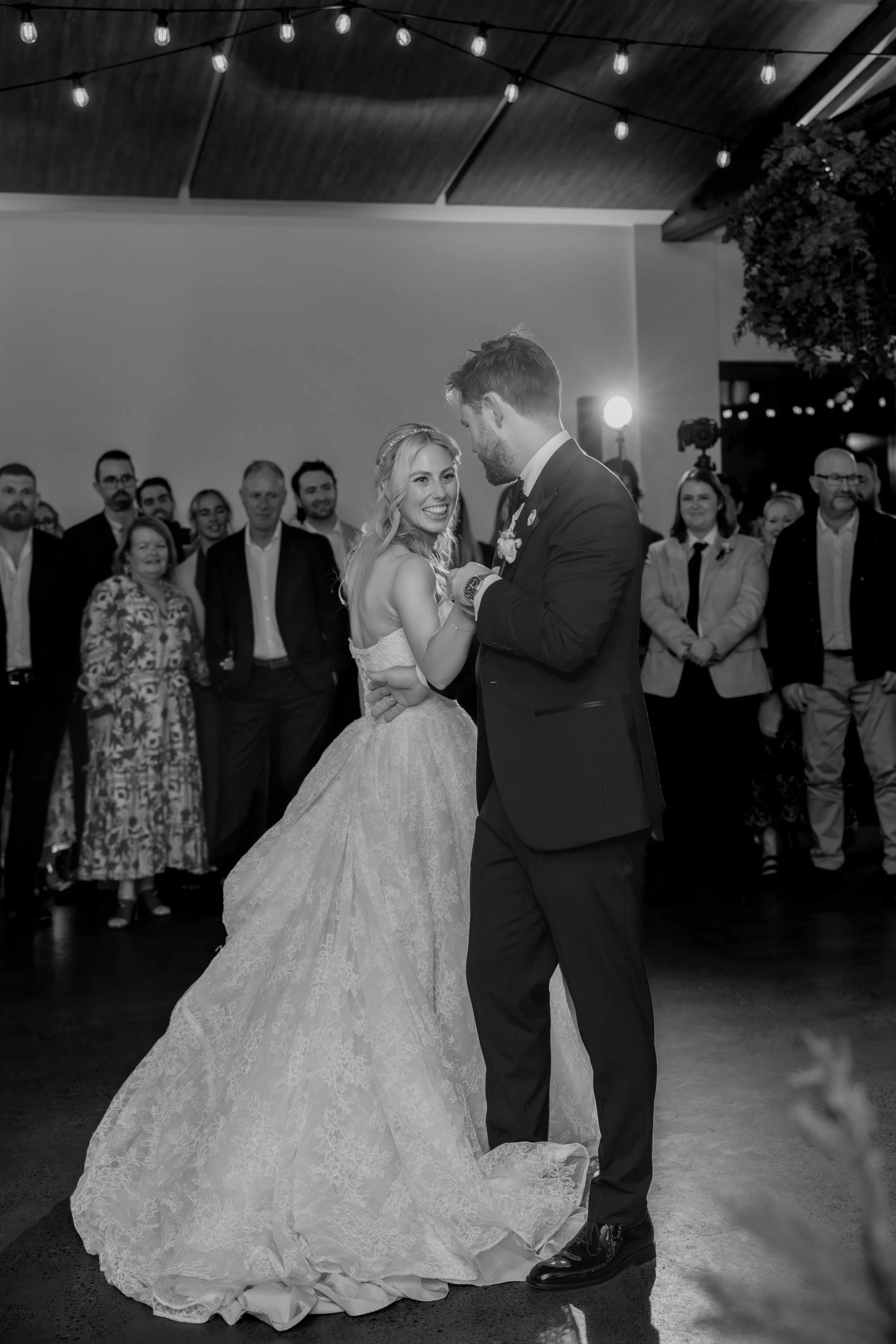 Hannah and Rohan’s three-day Kangaroo Valley wedding at Kangaroo Valley Bush Retreat, featuring an intimate ceremony at the iconic Rock Cathedral. A beautiful Southern Highlands wedding celebration surrounded by family, friends and the Australian bus