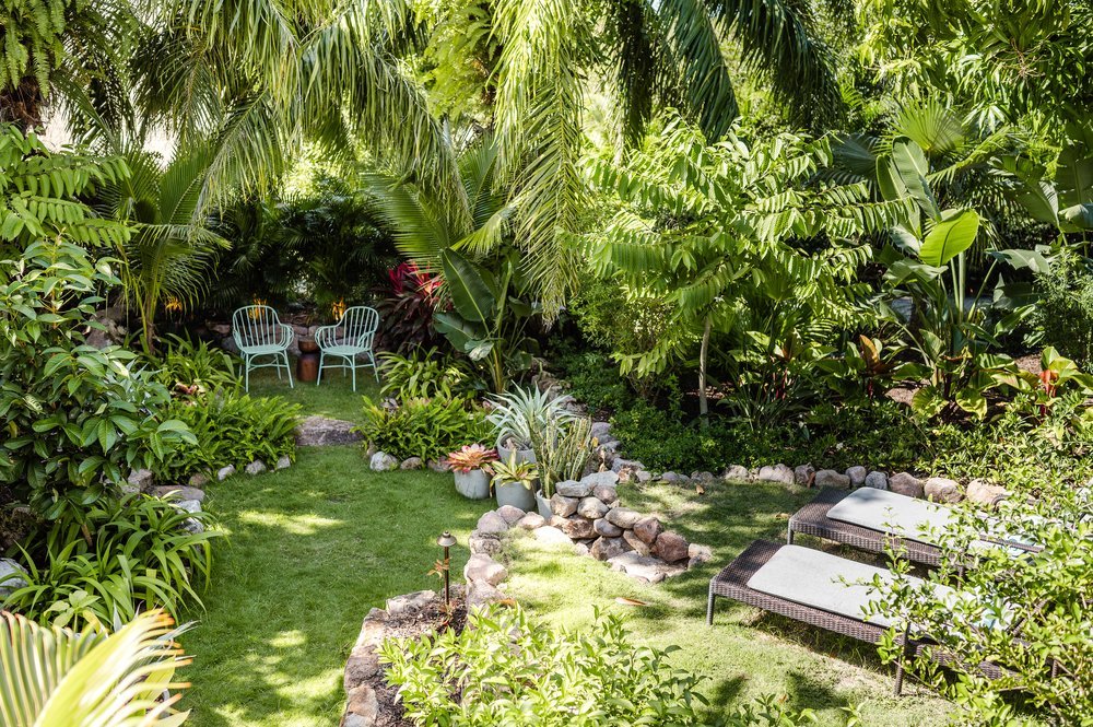 Villa-Garden-Tropical.jpg