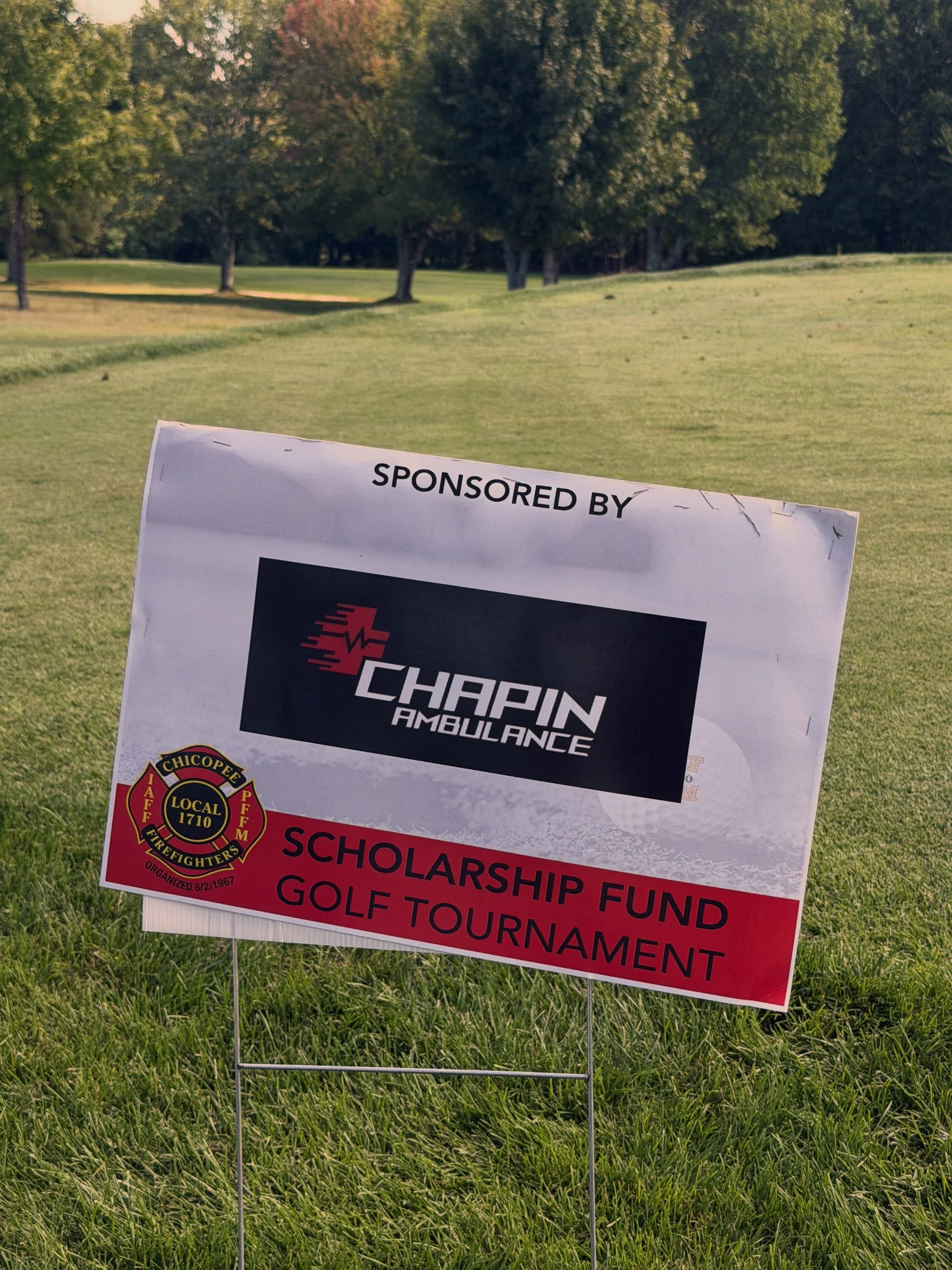 🏌️&zwj;♂️⛳ Chapin Ambulance was proud to be one of the sponsors for the annual Chicopee Firefighters Scholarship Fund Golf Tournament!

Our Chapin team of four hit the course for a great cause. While the golf skills may not have been on our side thi