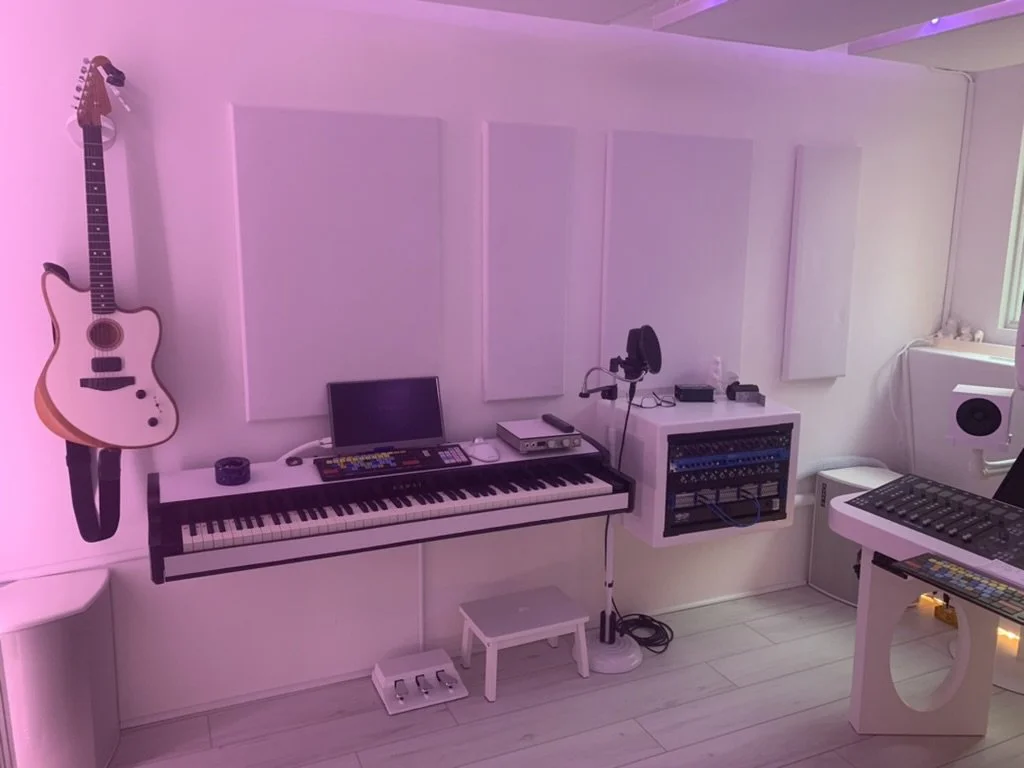 Floating Kawai VPC1 and patchbay