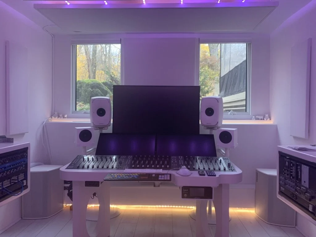 Frontal view of the Control Desk