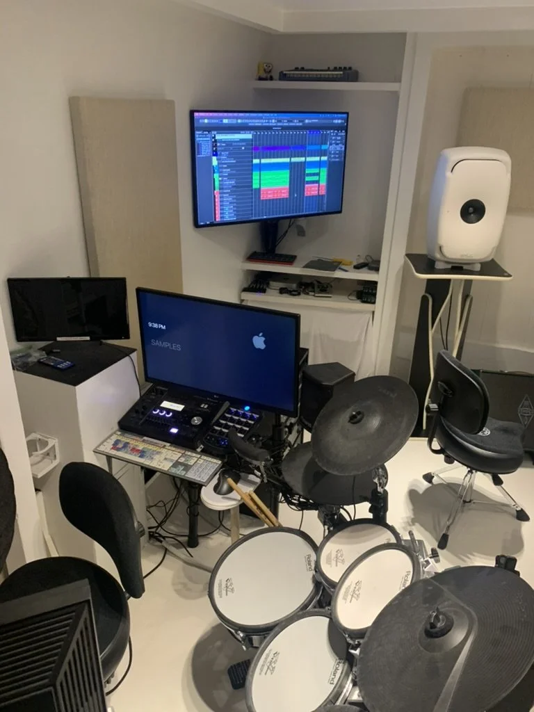 2nd drum workstation and Studio 2's main screen
