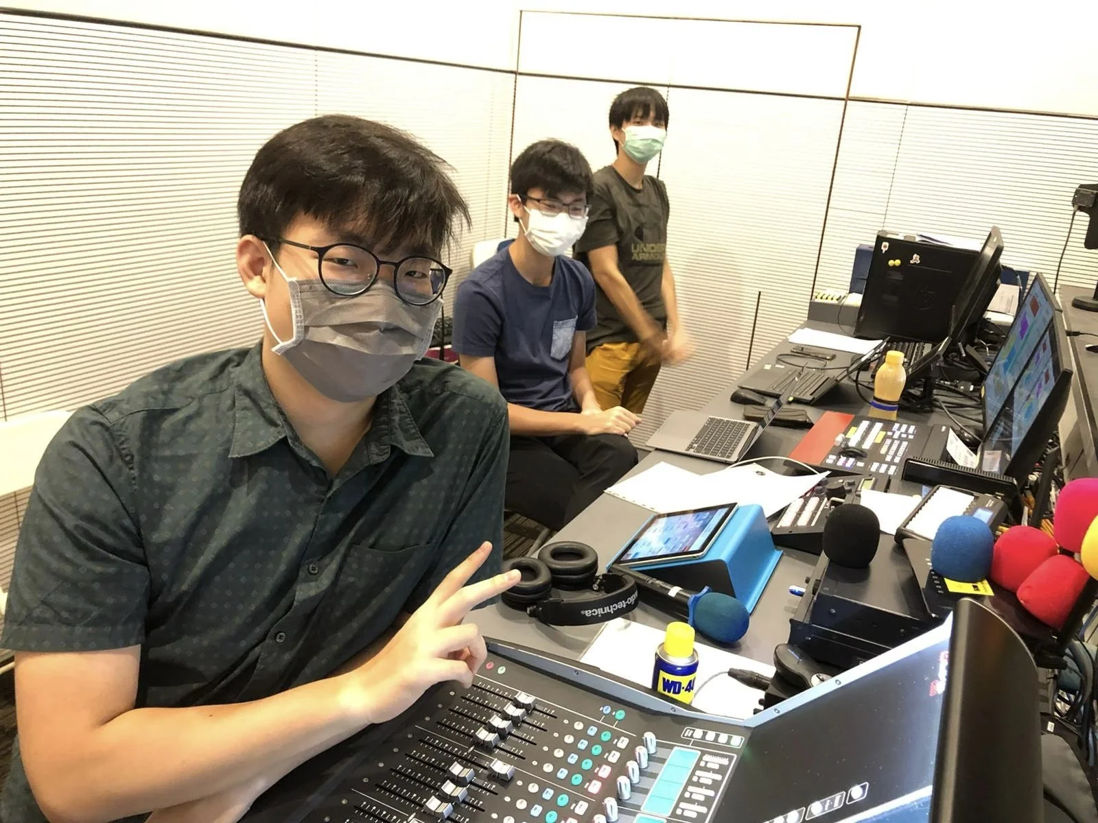 worship and AV volunteers 1.jpg