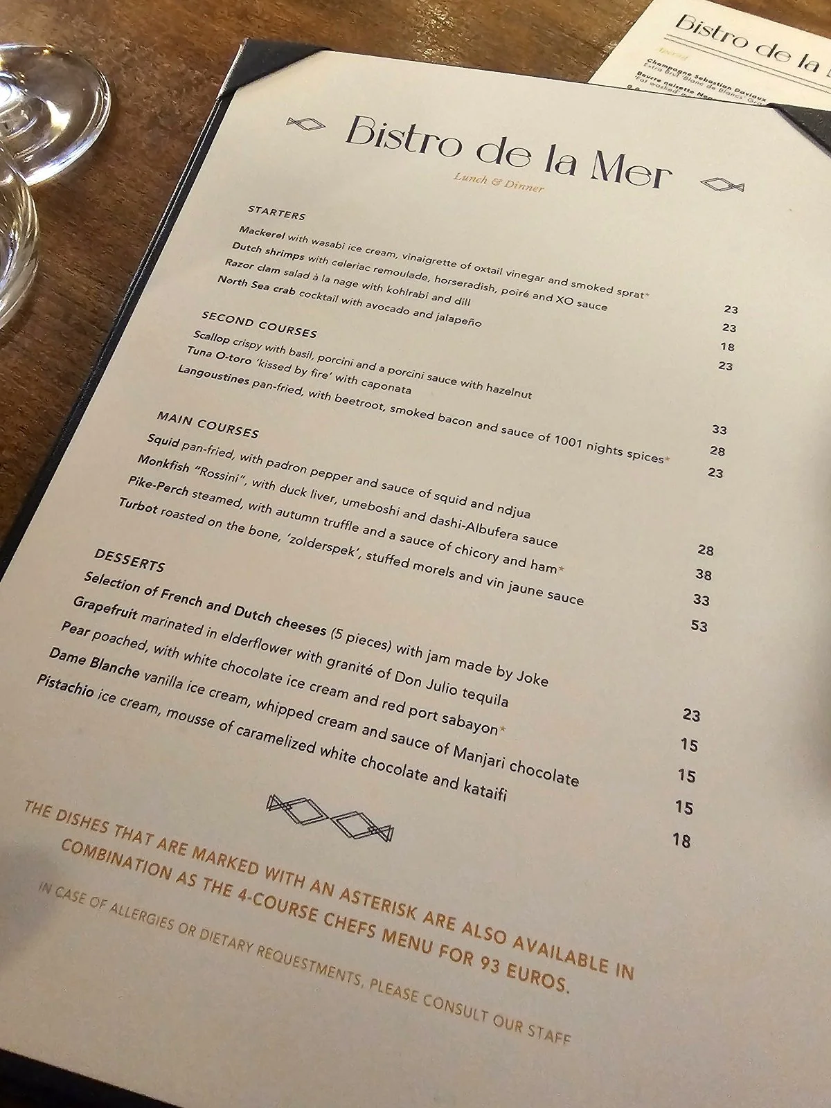 De La Mer 8s.jpg