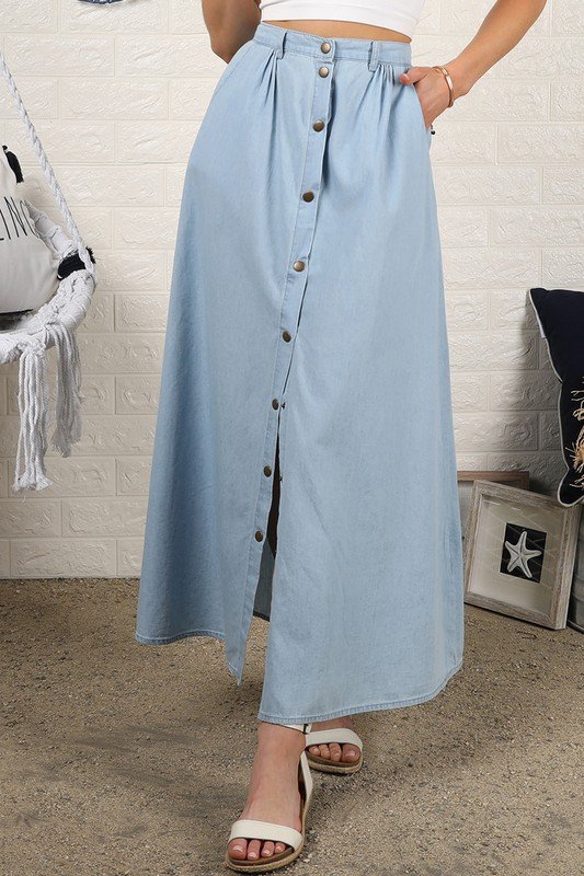 Maxi Skirt with Slit in Light Blue – Gussied Up