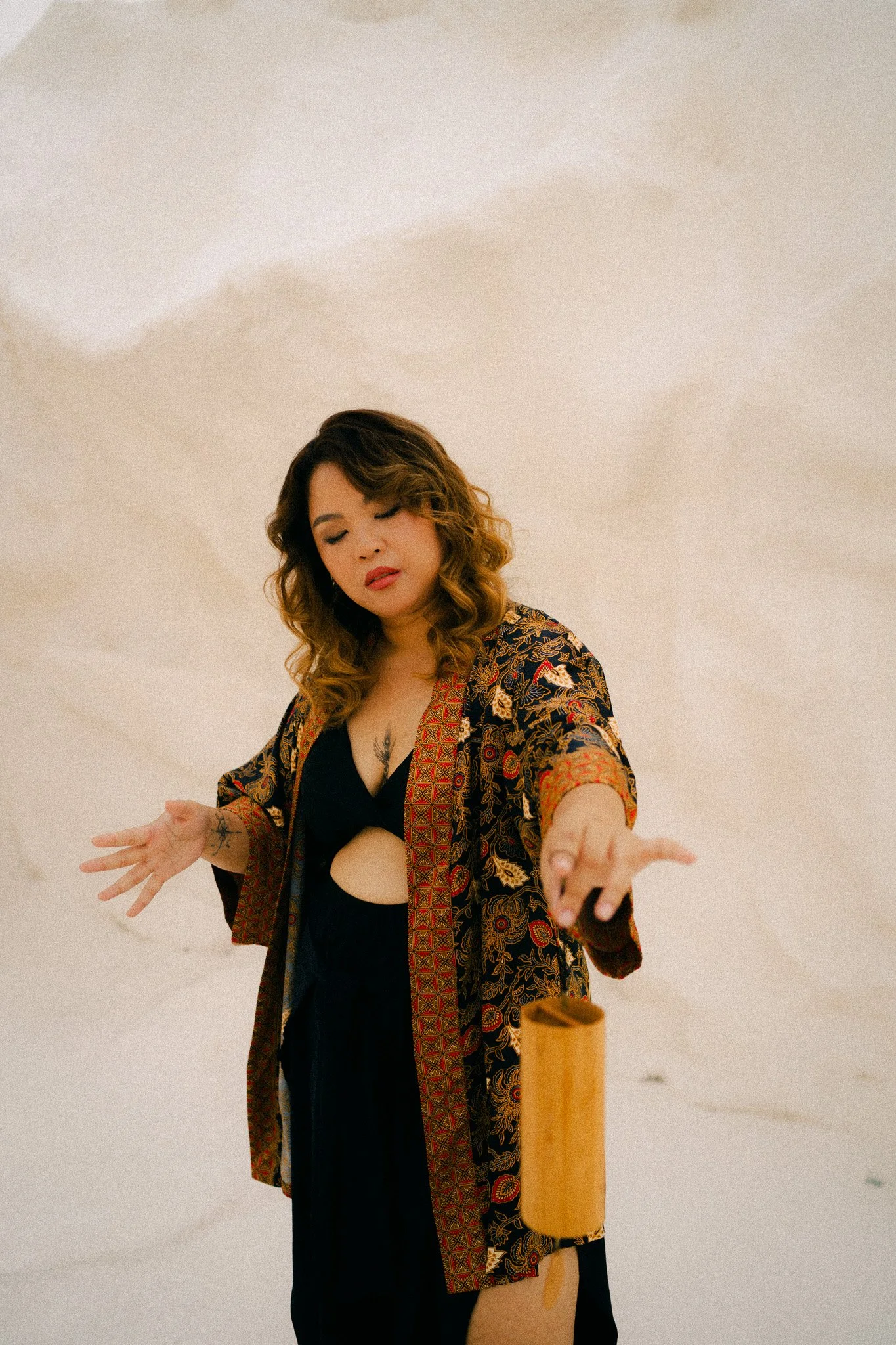 Angel Phoenix: content creation, brand photography, business and visibility coaching offered on the Sunshine Coast. Based in Eumundi but servicing Cooroy, Coolum Beach, Noosa Heads, Caloundra, Maroochydore, Yandina and surrounds.