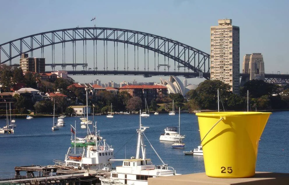 Hole in bucket 2.jpeg