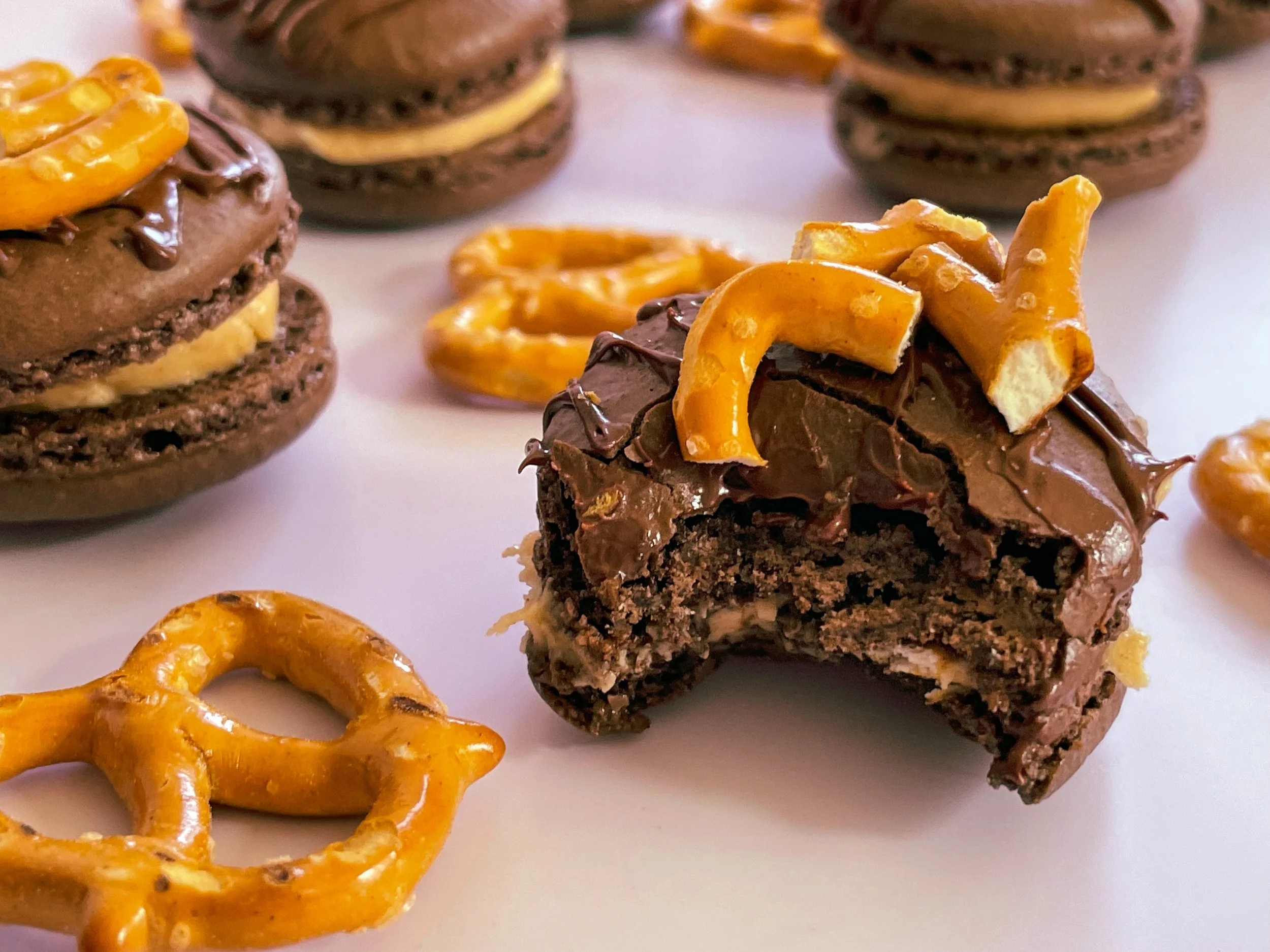Chocolate Peanut Butter Pretzels Macarons - 6
