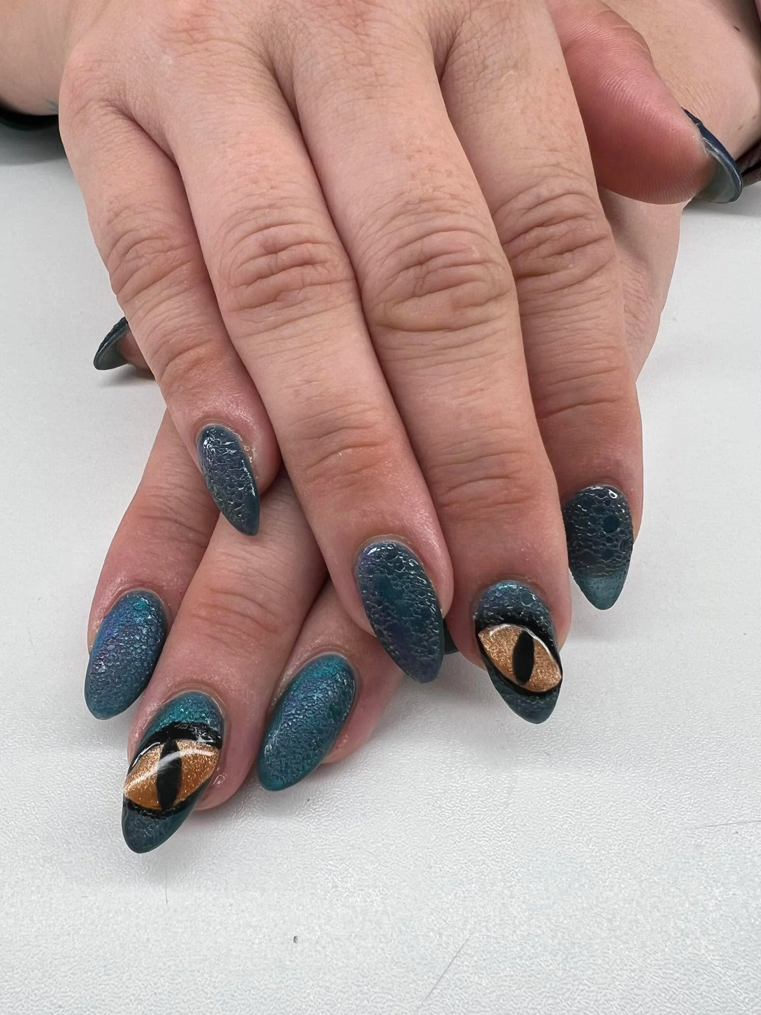 A week late but some love for my epic Baby Dragon baby shower nails 🤍

@reebusdee - killin it as always 🐉