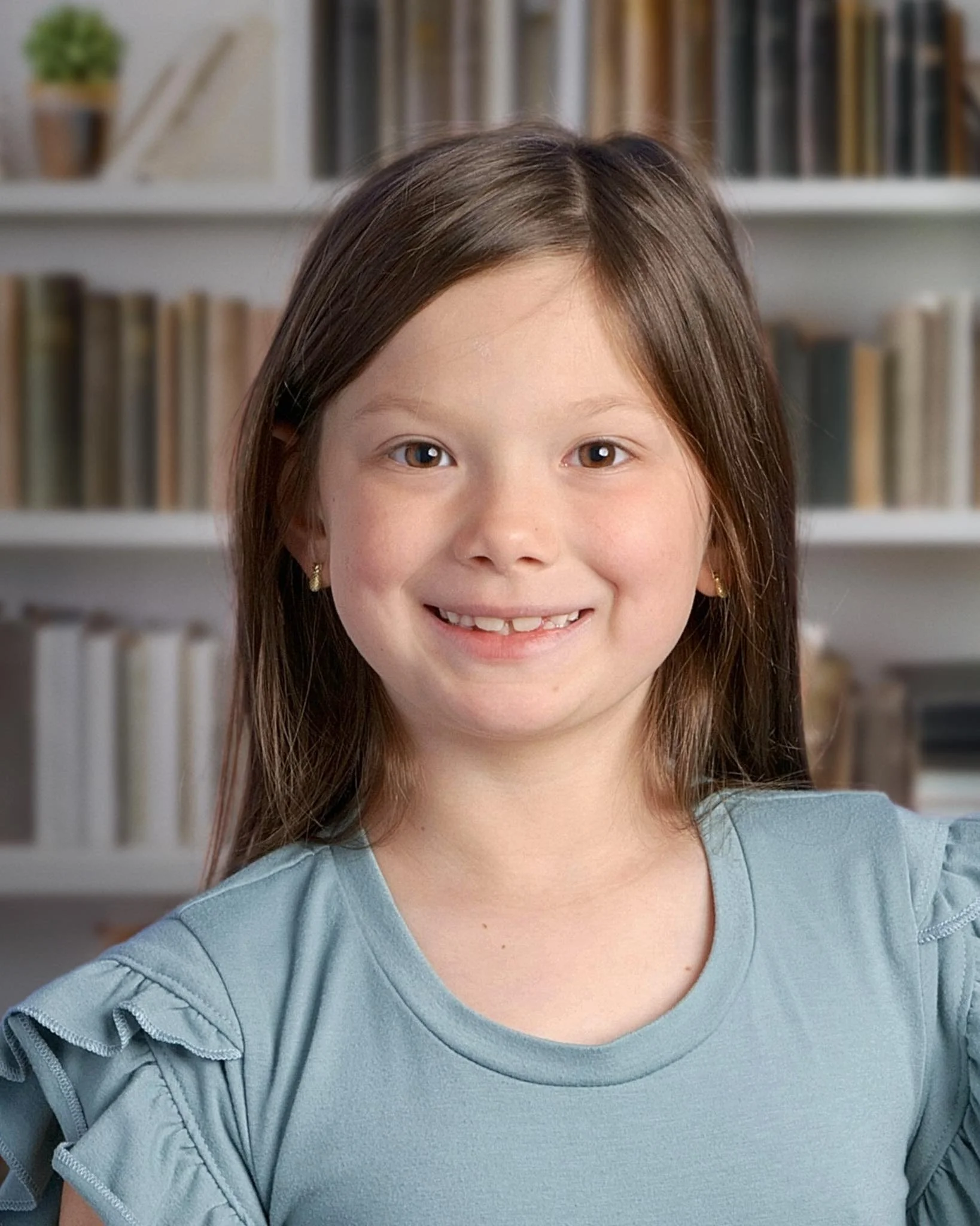 Soo we sent out Christmas/Thank You/Birth Announcement cards including Alayna&rsquo;s school photos at the of December and so far it appears 1 person got their&rsquo;s and it was mailed separately from the bulk 

So:
1. Thank you for all the gifts fo