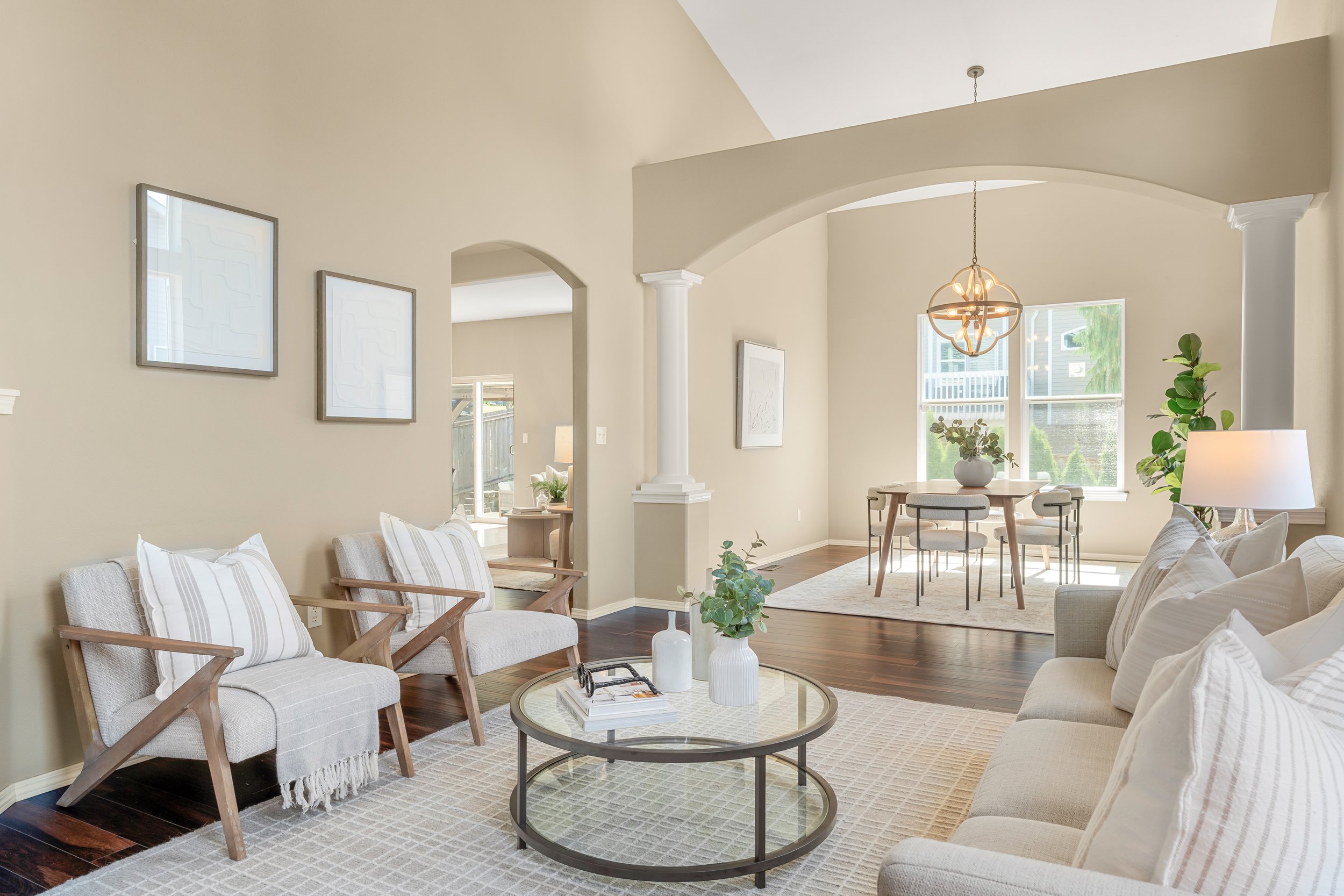 Interiors - MLS RES (4).jpg