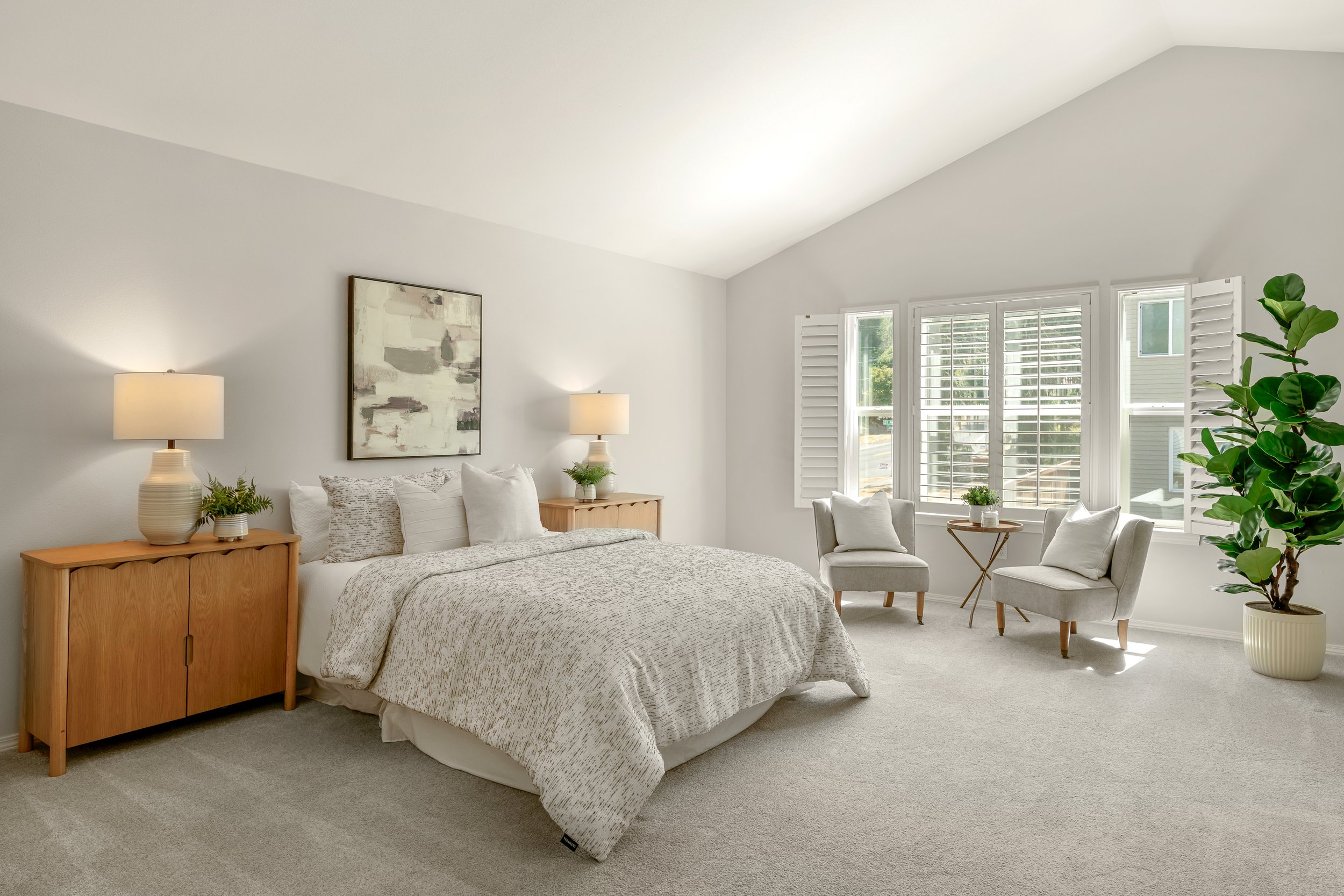 Interiors - MLS RES (16).jpg