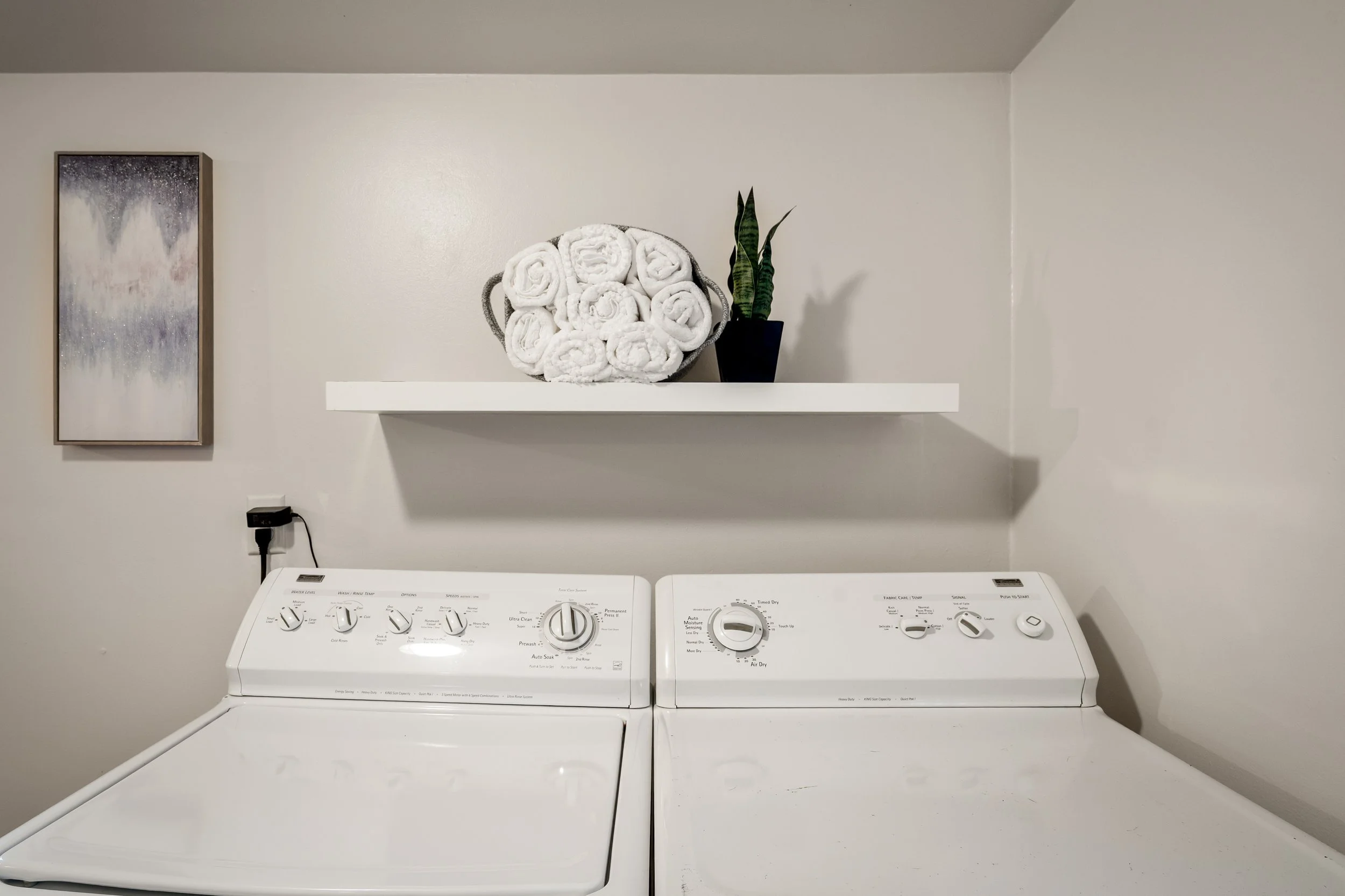Interiors - MLS RES (13).jpg