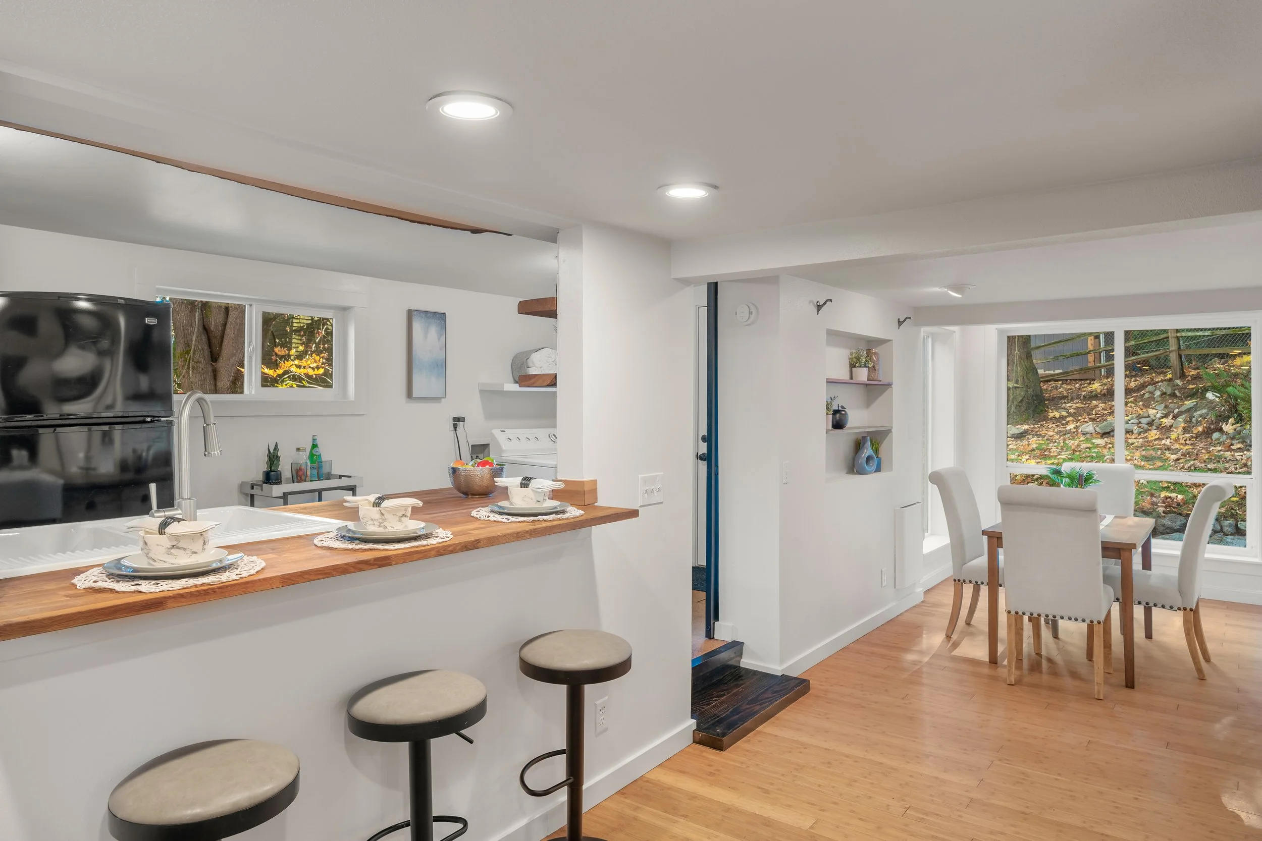 Interiors - MLS RES (20).jpg