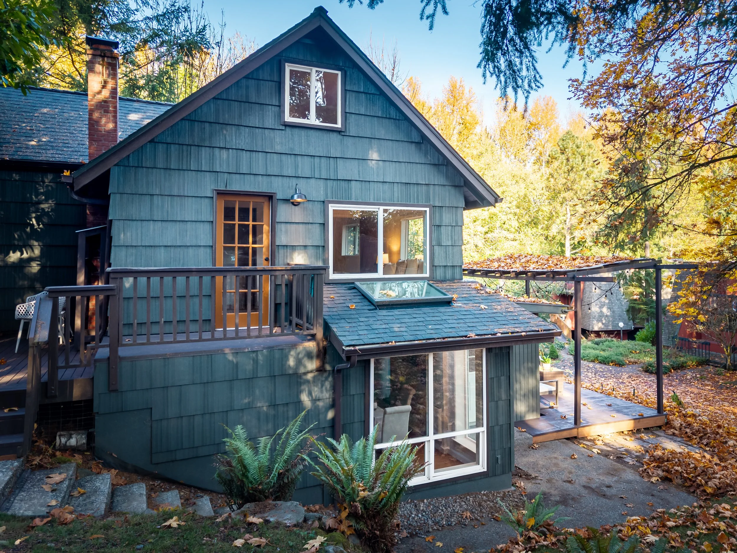 Aerial - MLS RES (2).jpg