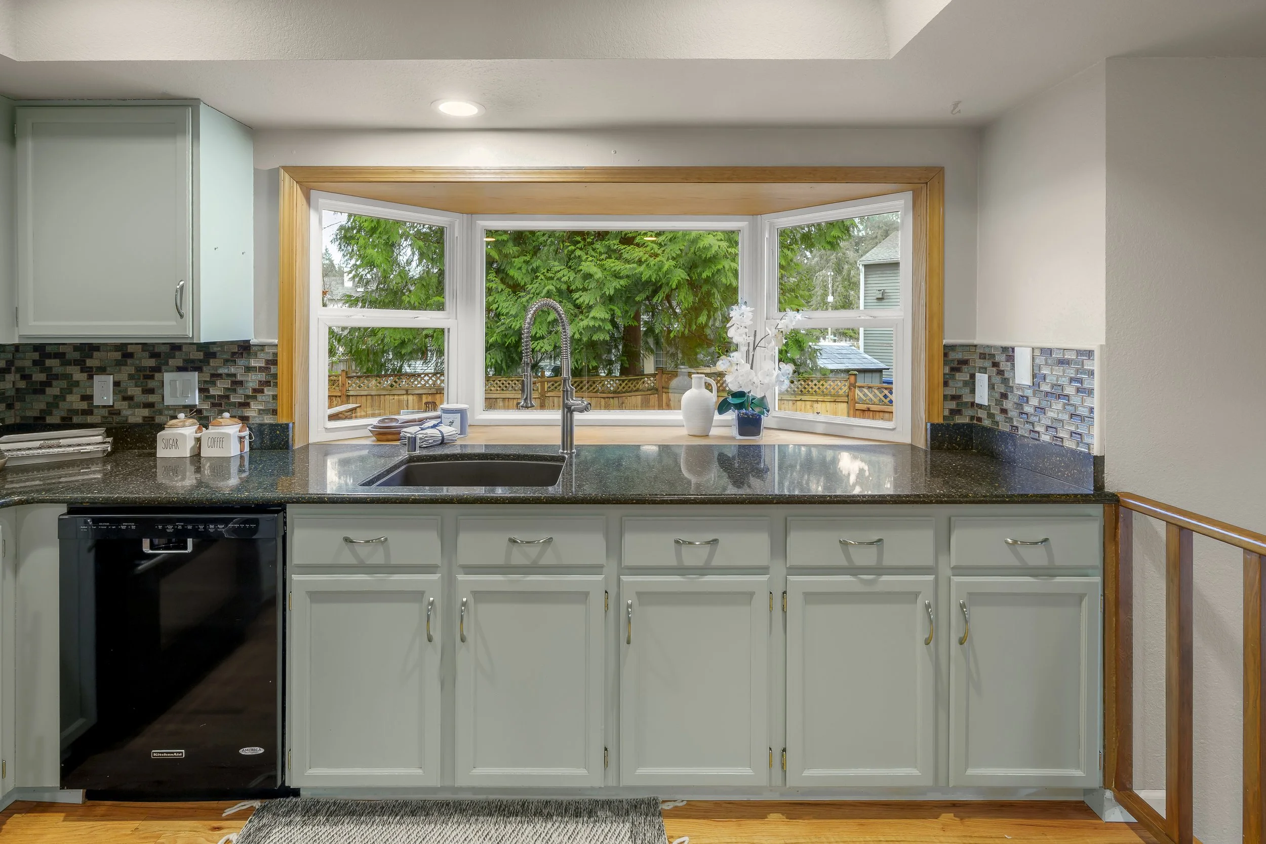 Interior - MLS RES (12).jpg