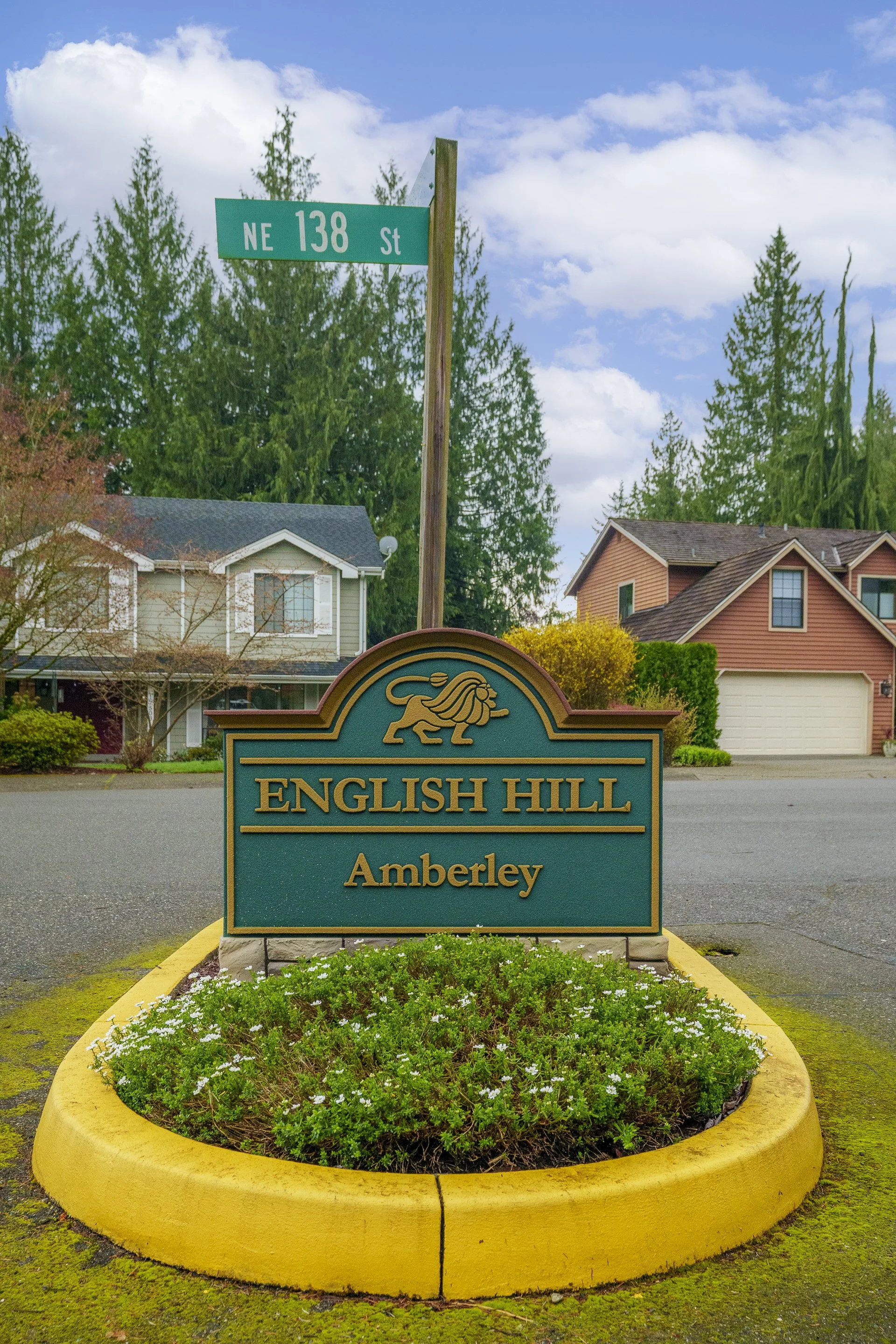 Exterior and Aerial - MLS RES (15).jpg