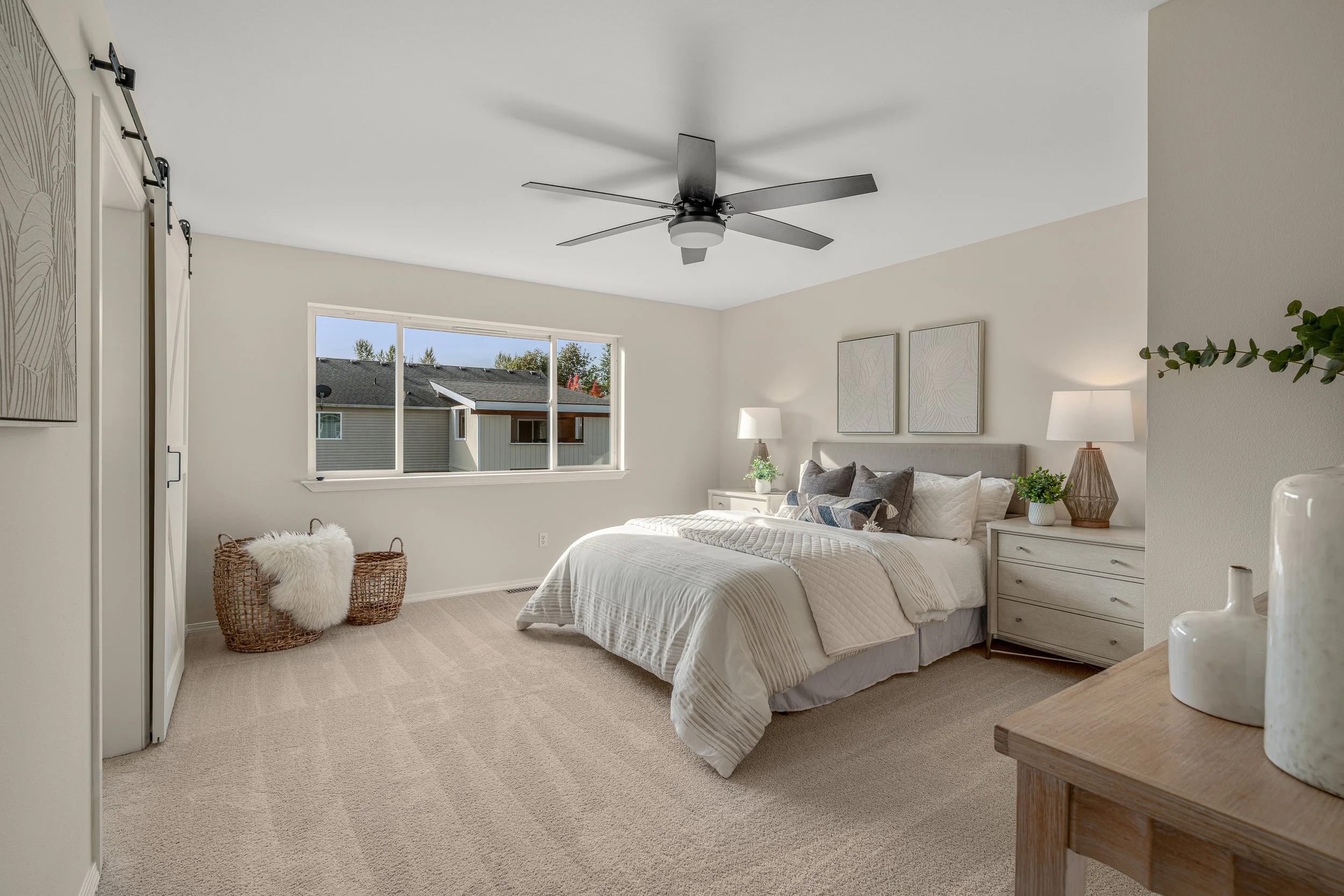 Interiors- MLS RES (20).jpg