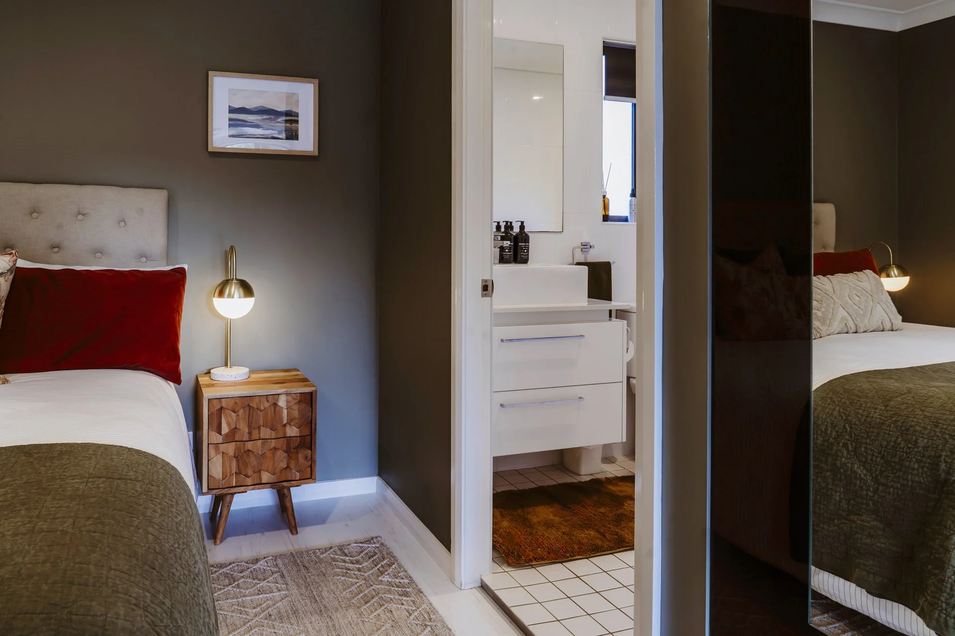 Hamilton by Beavisions_56_Website.jpg