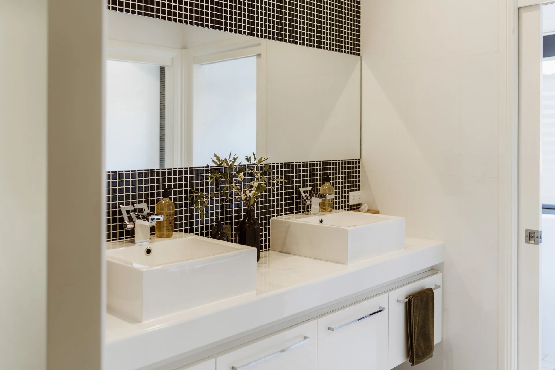 Hamilton by Beavisions_12_Website.jpg