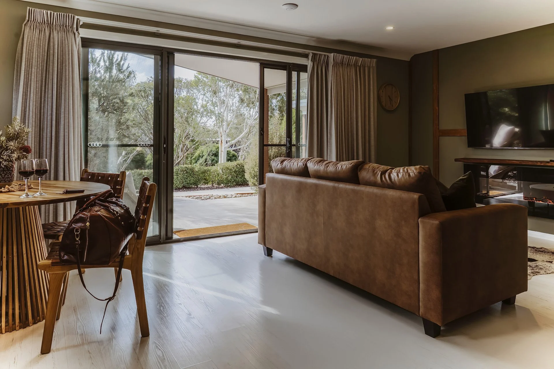 Hamilton by Beavisions_57_Website.jpg