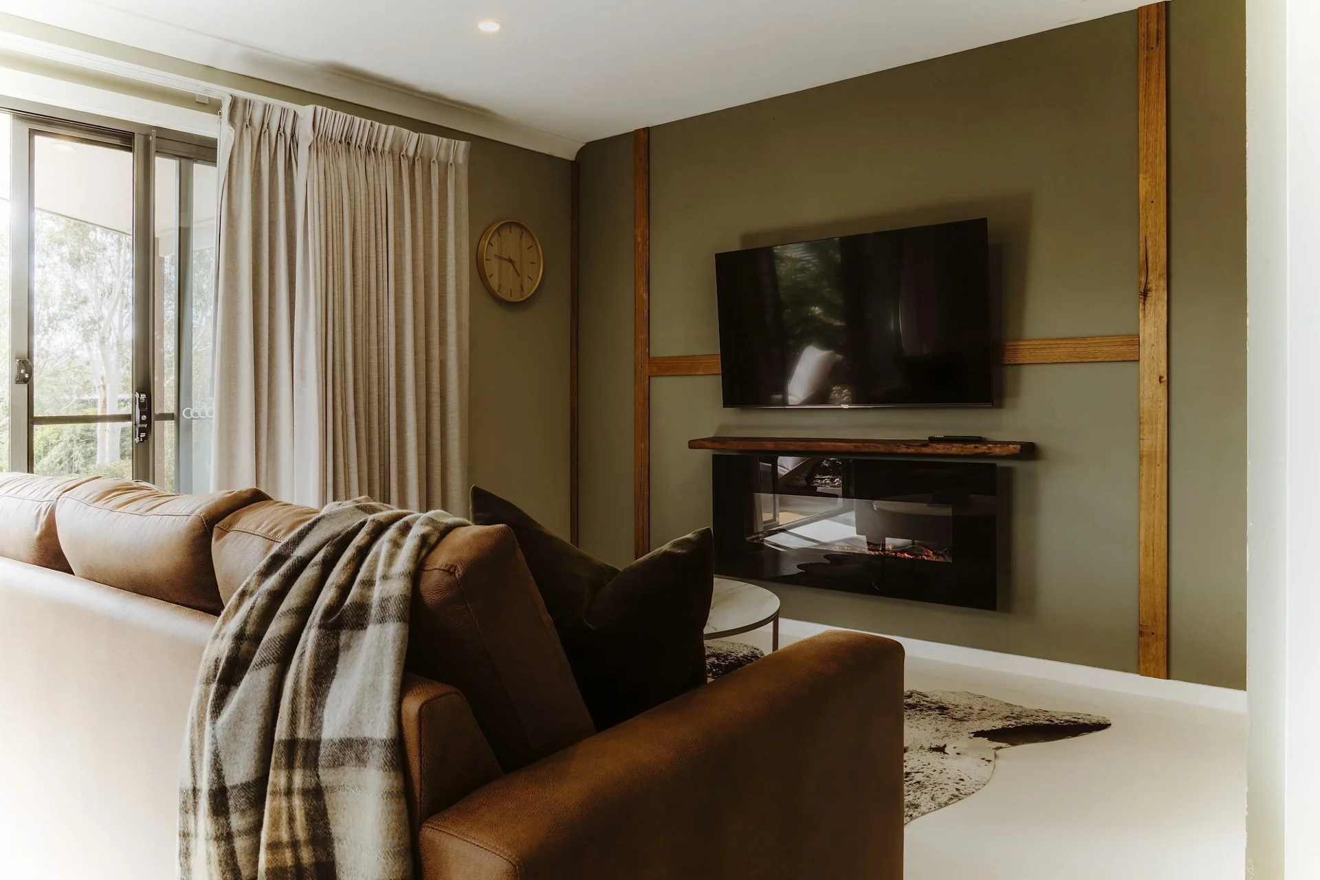 Hamilton by Beavisions_61_Website.jpg