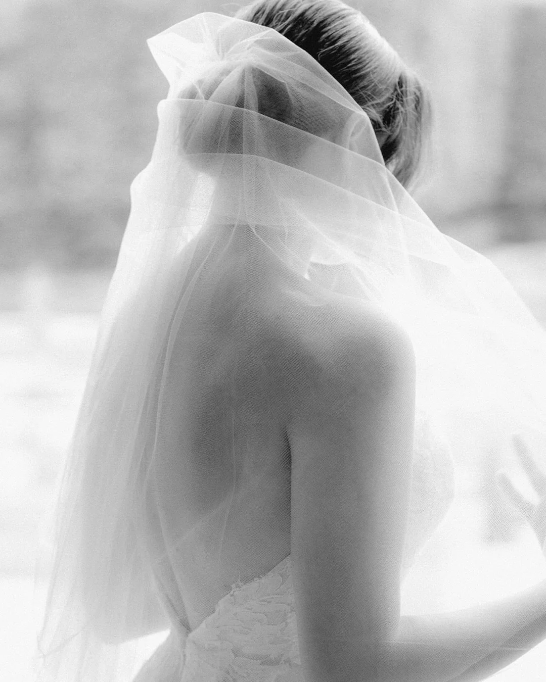 Those small details that count&bull;
The veil brushing her skin, the shoes resting on marble, the way light lingers on fabric &mdash; every small detail tells its own story.
And when a bride changes into her second gown, it feels like a new chapter u